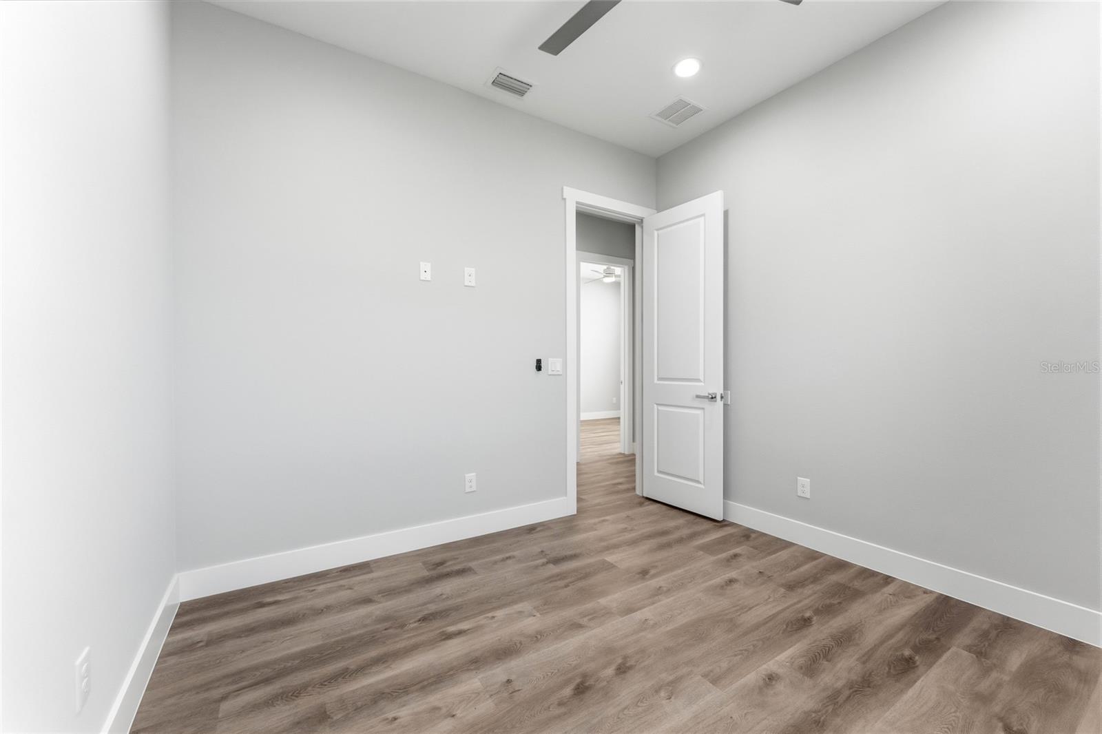 WILSKY ESTATES - Residential