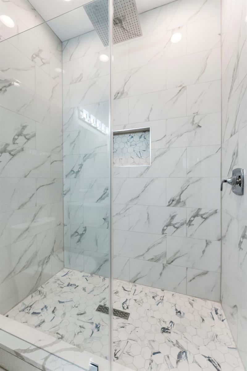 WILSKY ESTATES - Residential