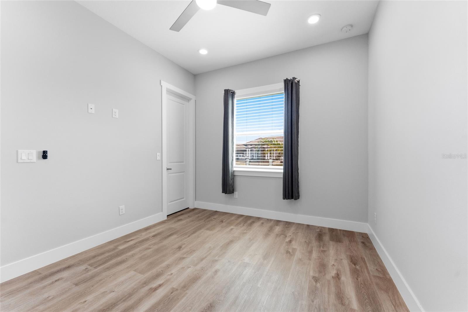 WILSKY ESTATES - Residential