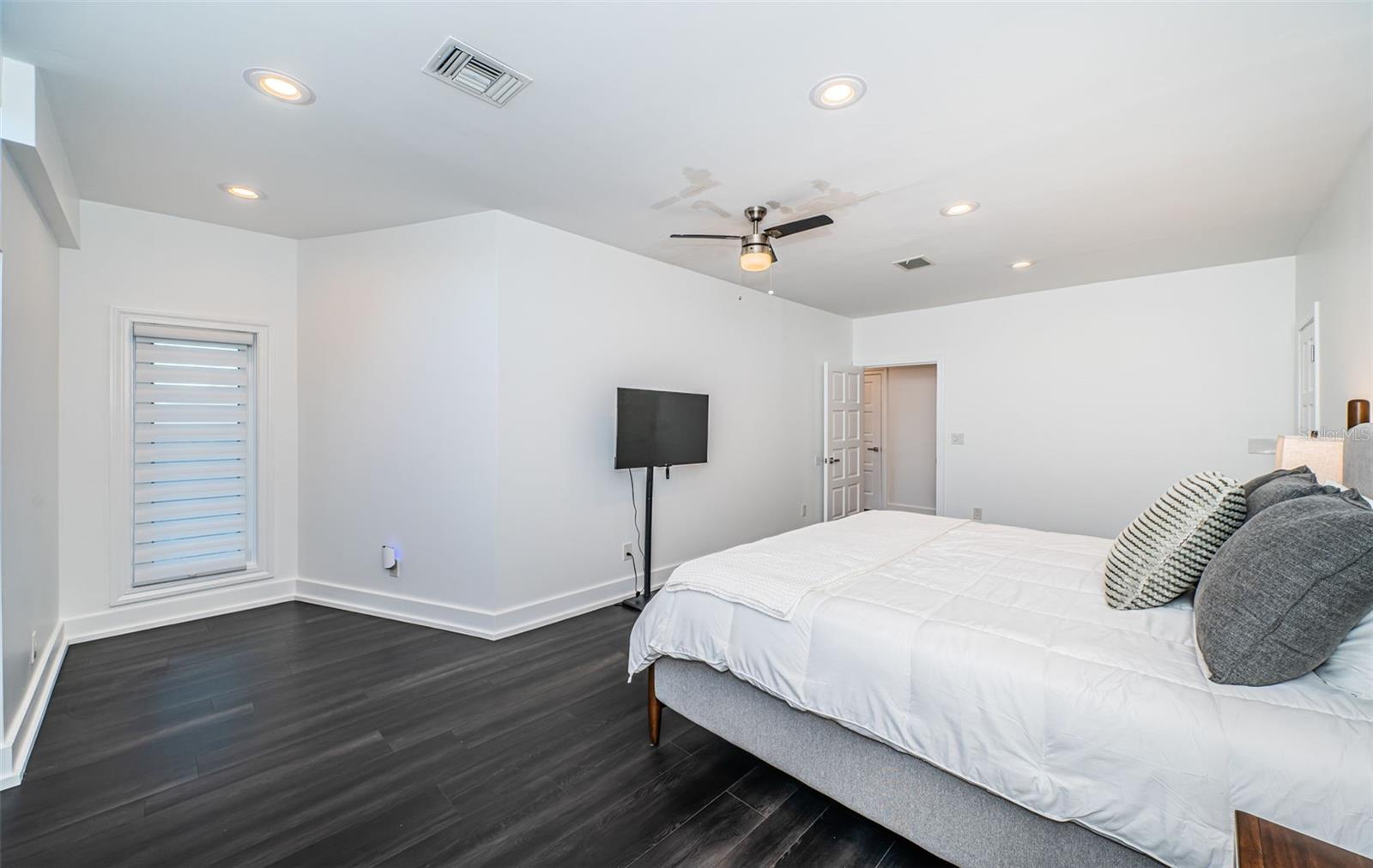 BAYWAY ISLES UNIT 2 REP - Residential