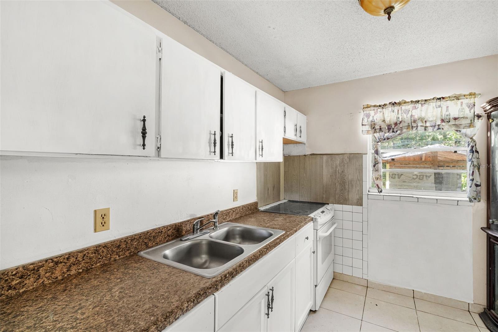 RIO GRANDE TERRACE ADD 04 - Residential