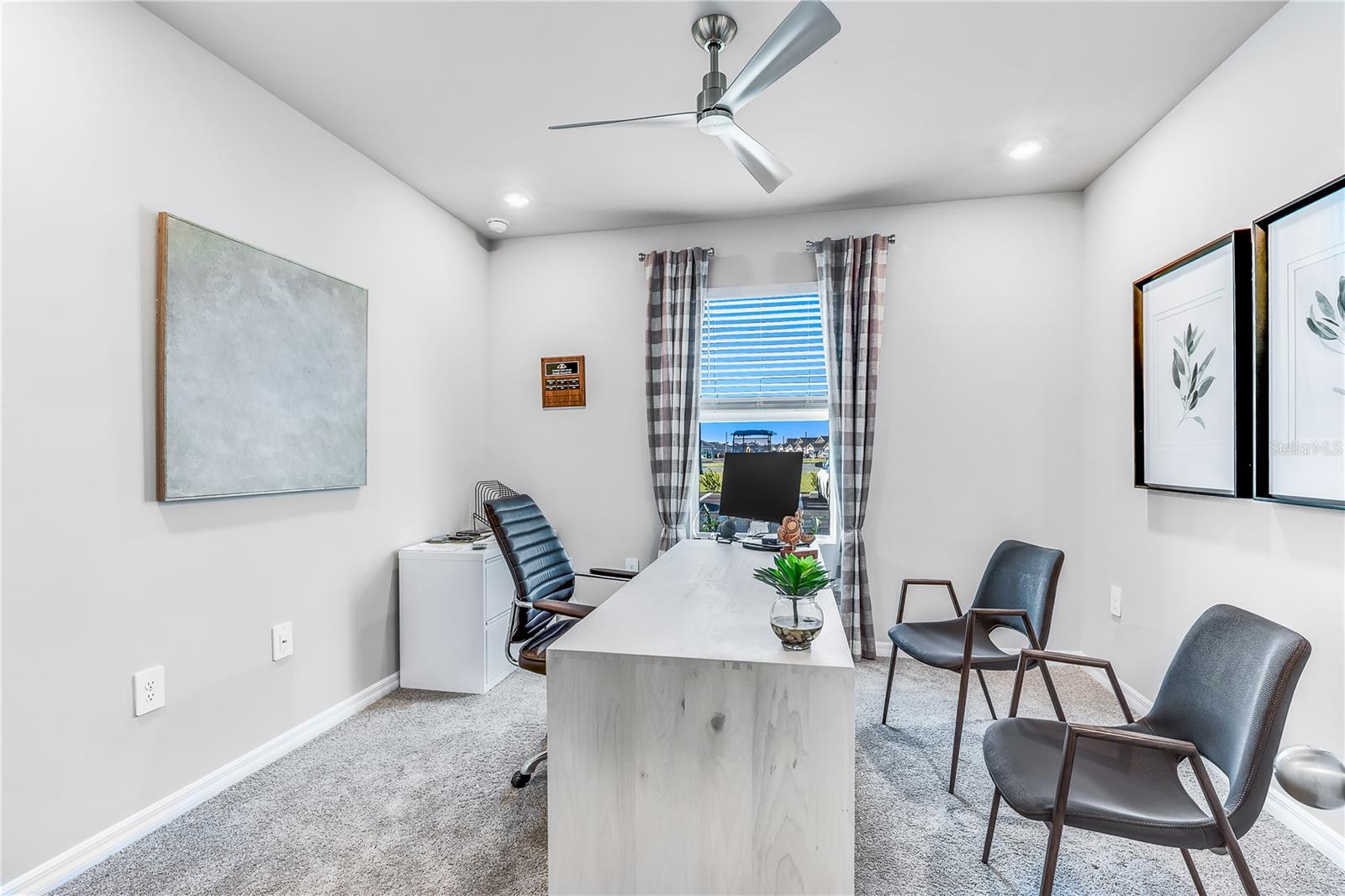 CENTRAL PARC - Residential
