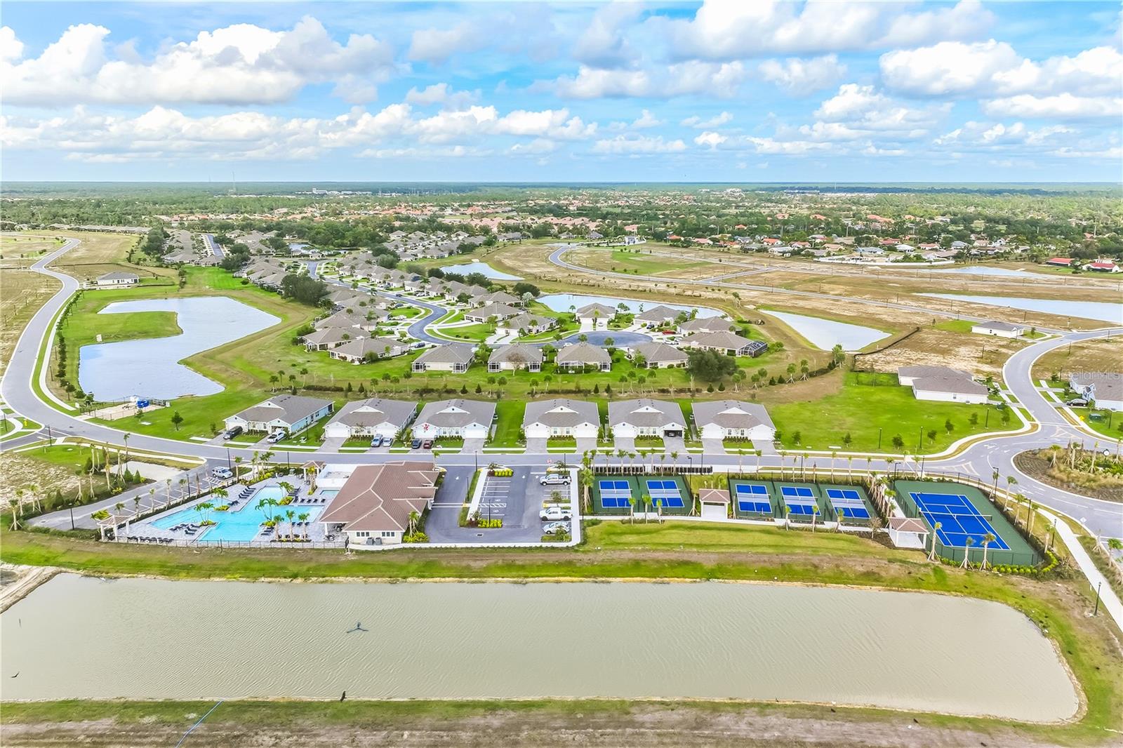CENTRAL PARC - Residential