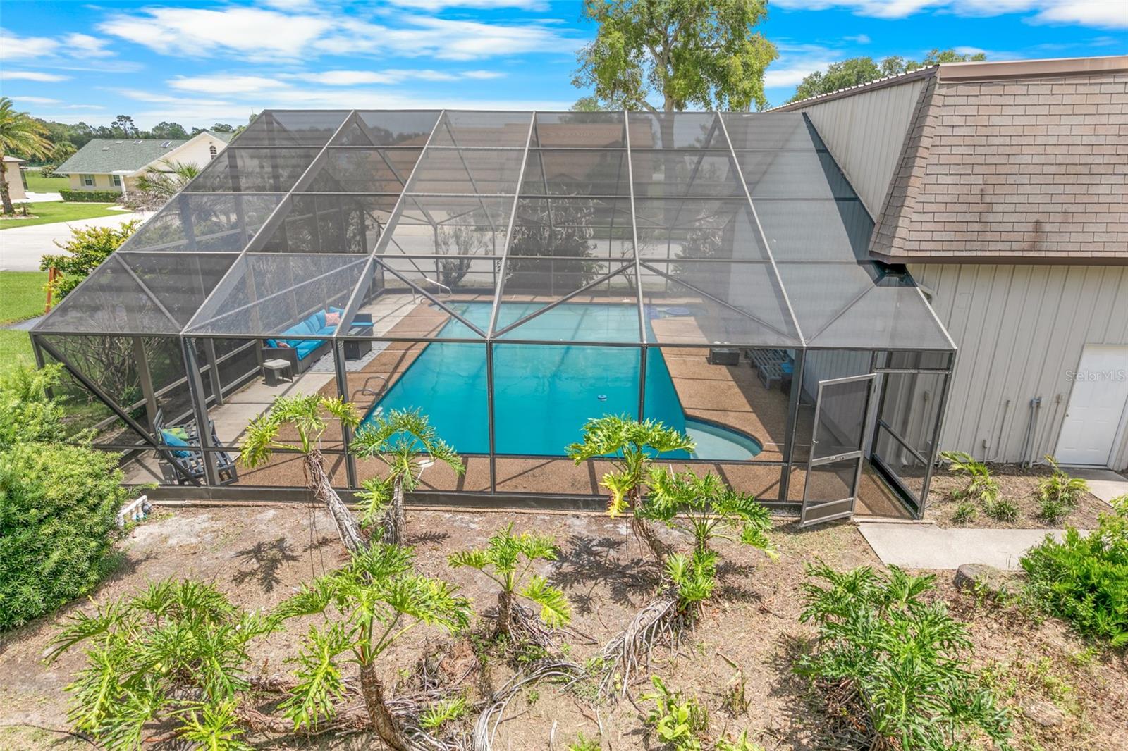 FLY IN SPRUCE CREEK INC UNIT 01 - Residential