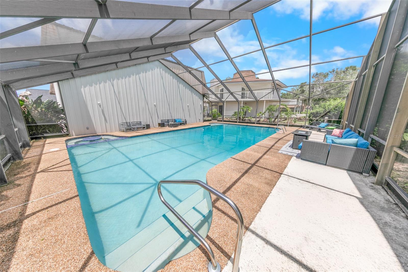 FLY IN SPRUCE CREEK INC UNIT 01 - Residential