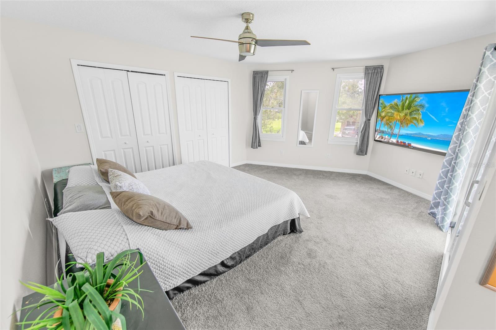 FLY IN SPRUCE CREEK INC UNIT 01 - Residential