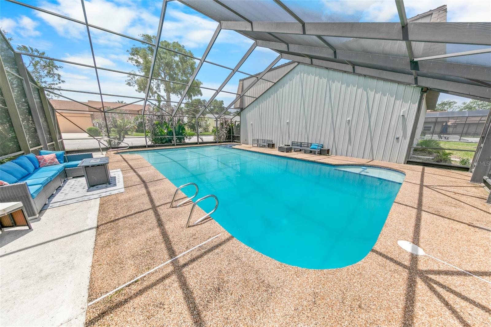 FLY IN SPRUCE CREEK INC UNIT 01 - Residential