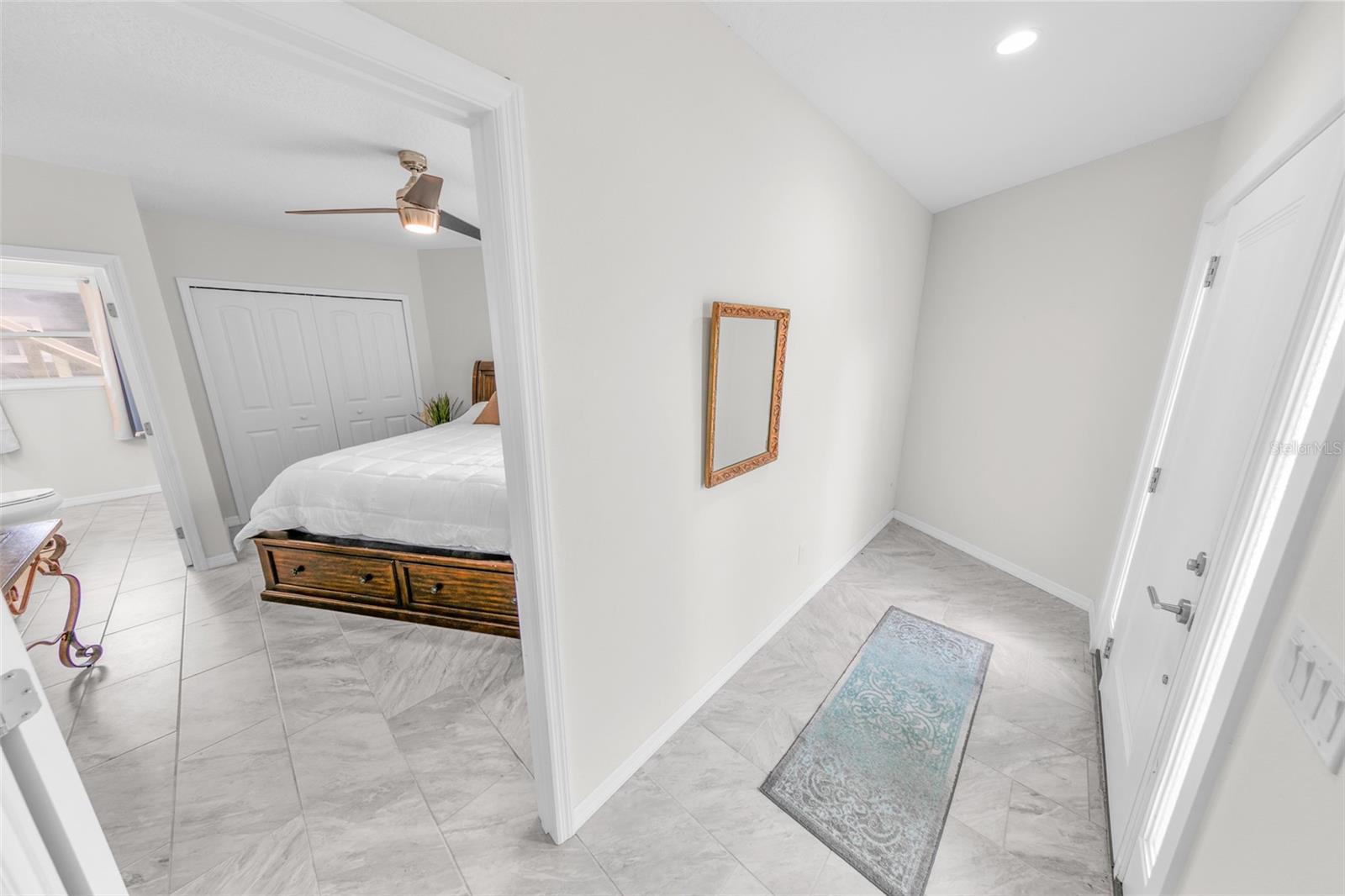 FLY IN SPRUCE CREEK INC UNIT 01 - Residential