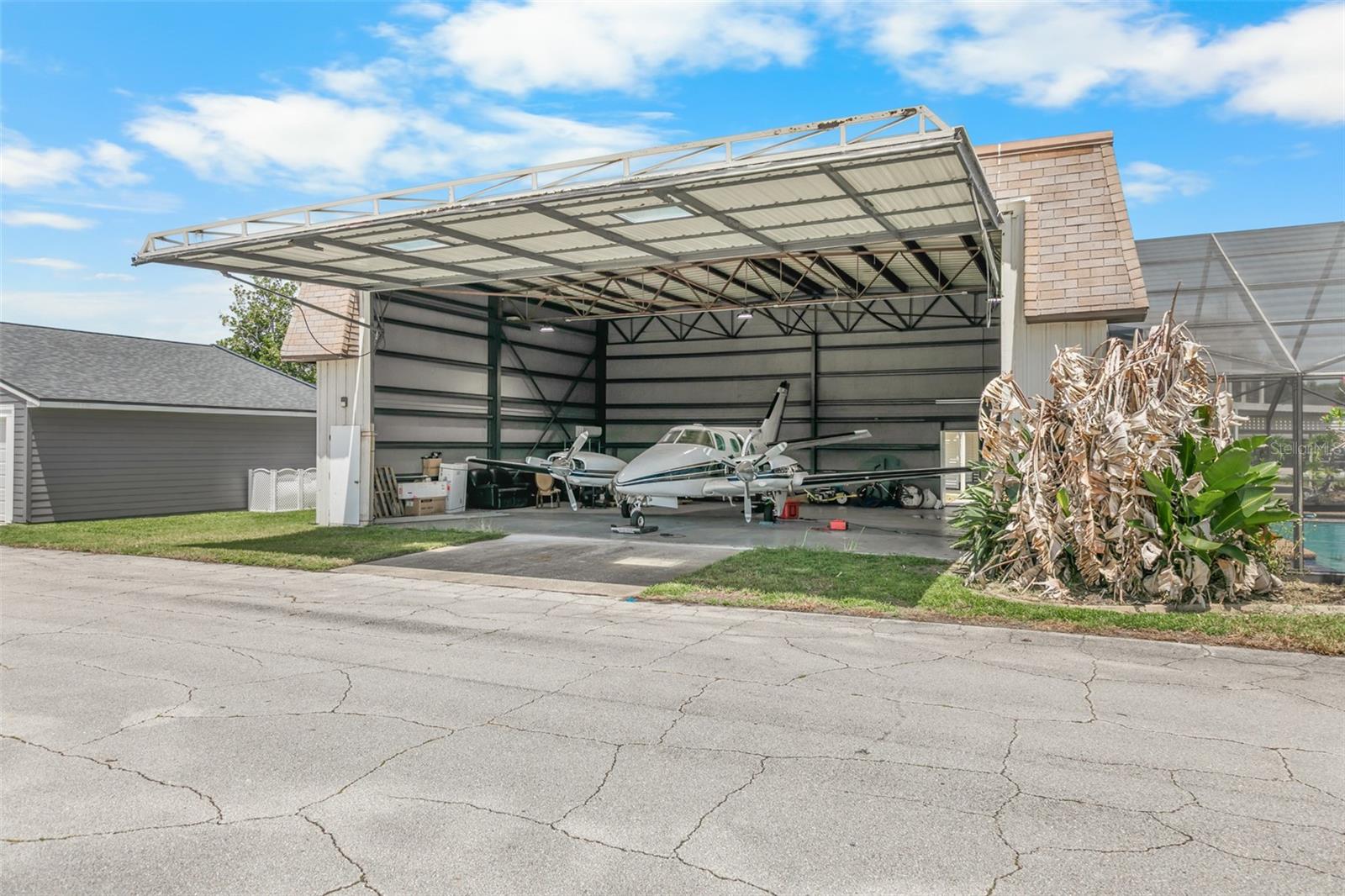 FLY IN SPRUCE CREEK INC UNIT 01 - Residential