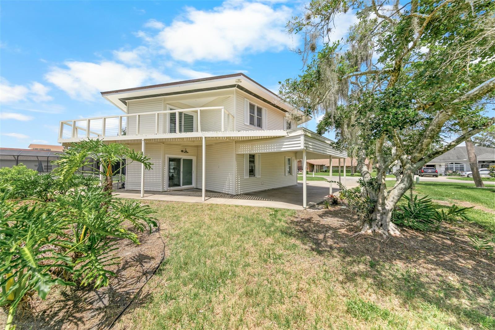 FLY IN SPRUCE CREEK INC UNIT 01 - Residential