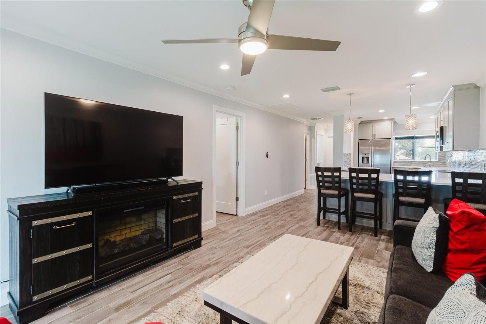 CLUB AT FEATHER SOUND THE CONDO - Residential