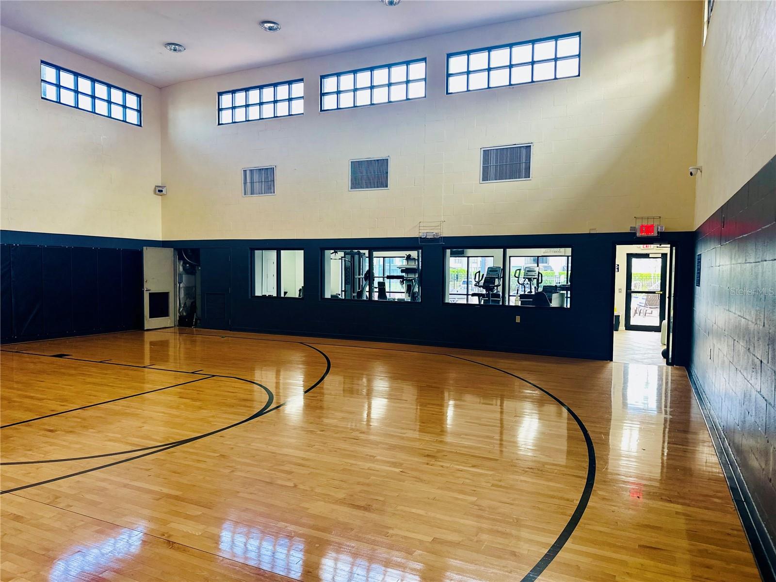 CLUB AT FEATHER SOUND THE CONDO - Residential