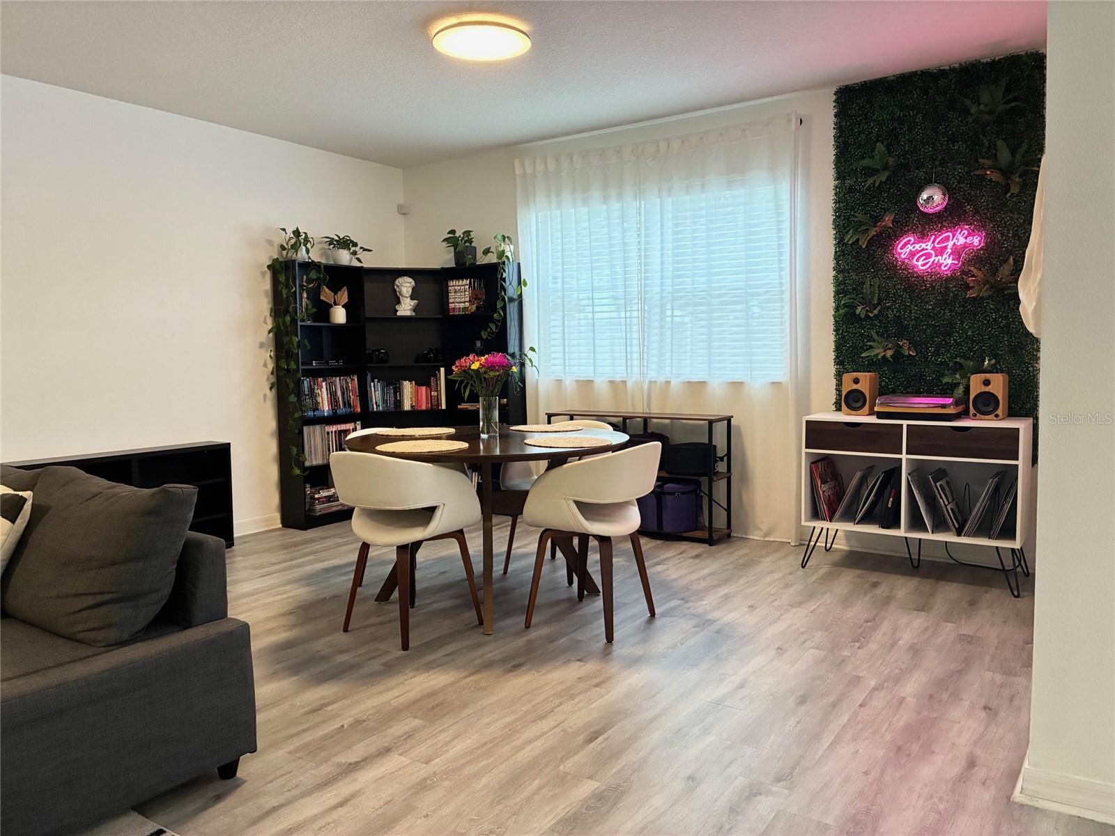 82P | CARRIAGE POINTE PHASE 1 - Residential