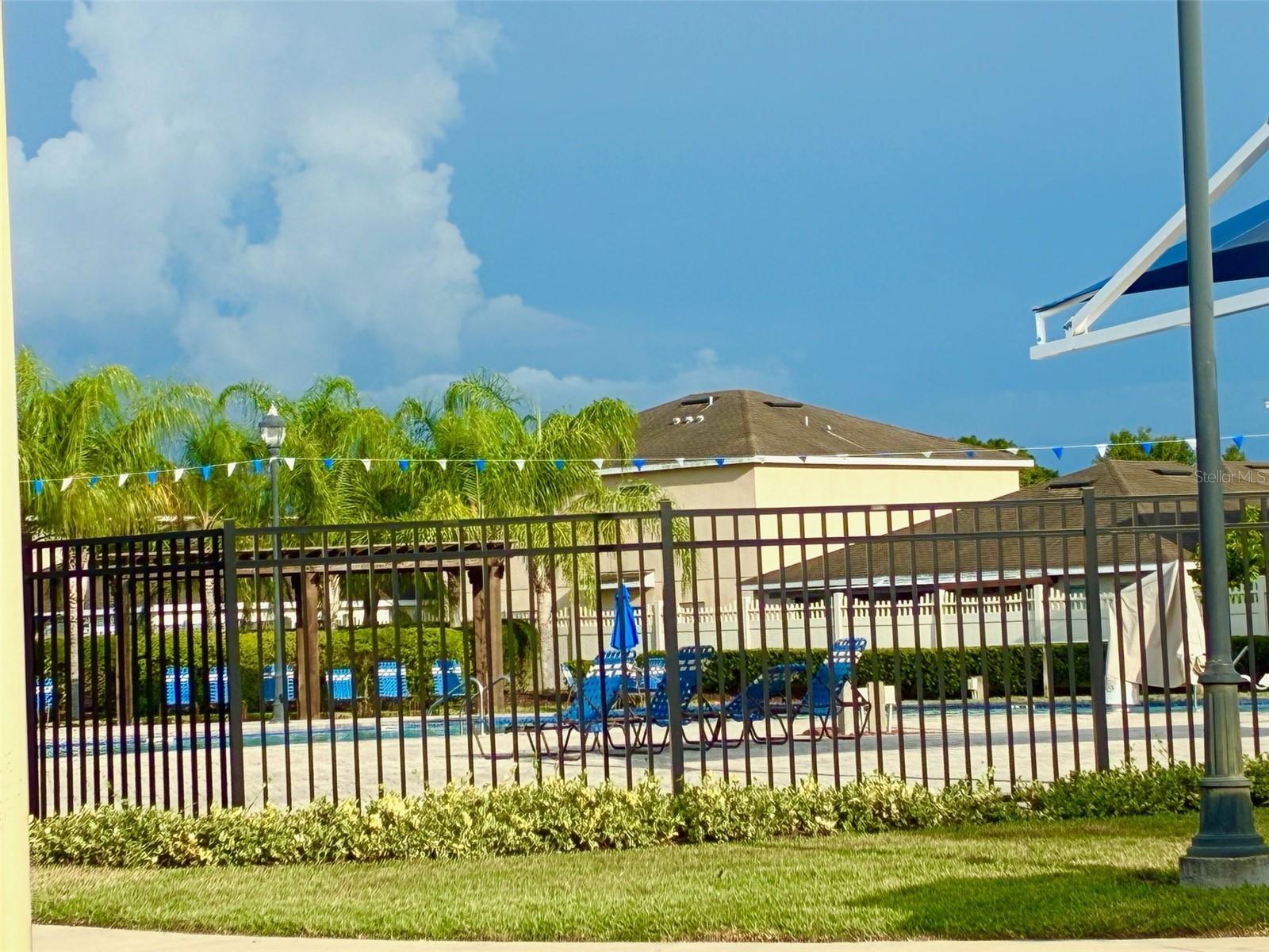 82P | CARRIAGE POINTE PHASE 1 - Residential