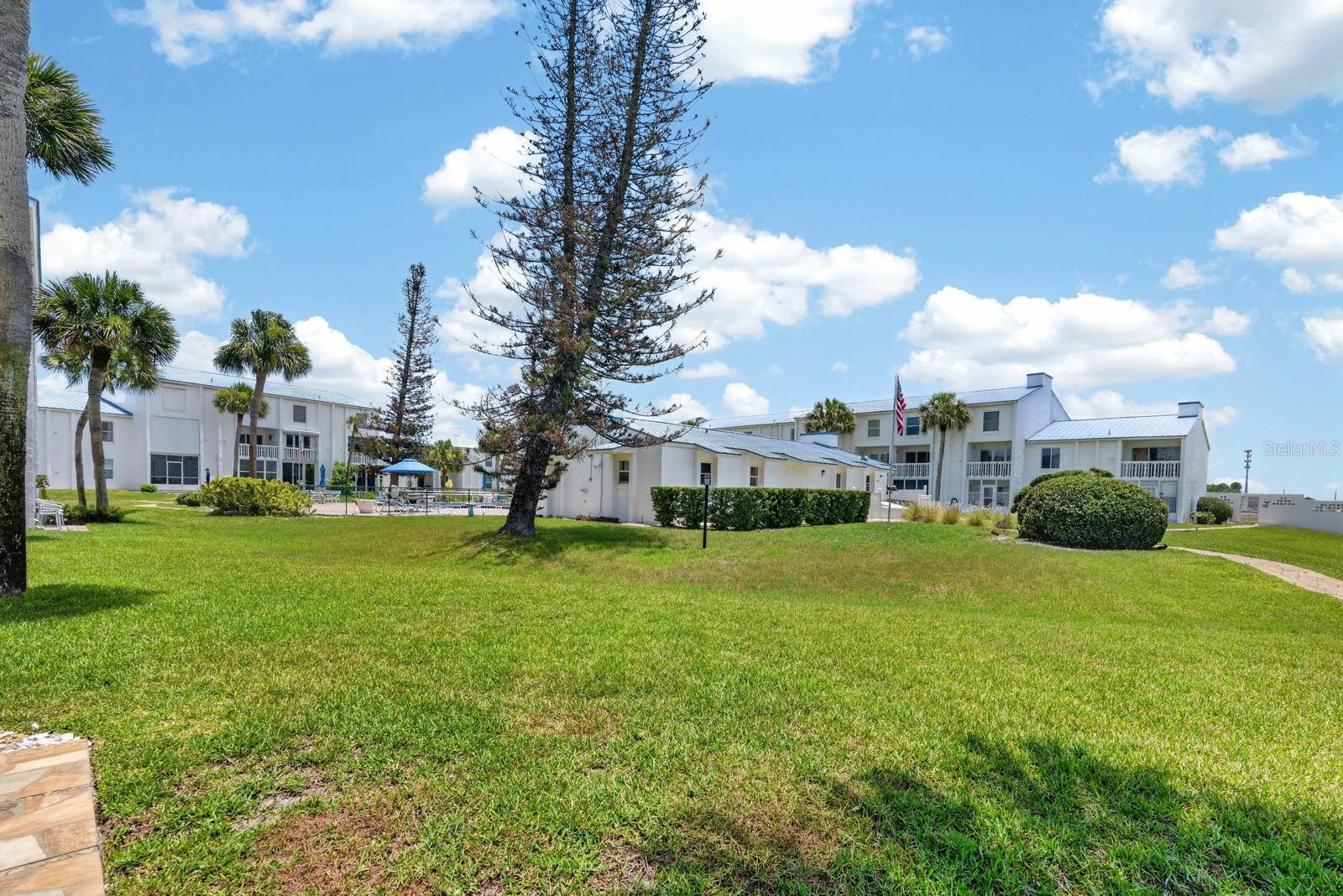 BEACON POINT CONDO - Residential
