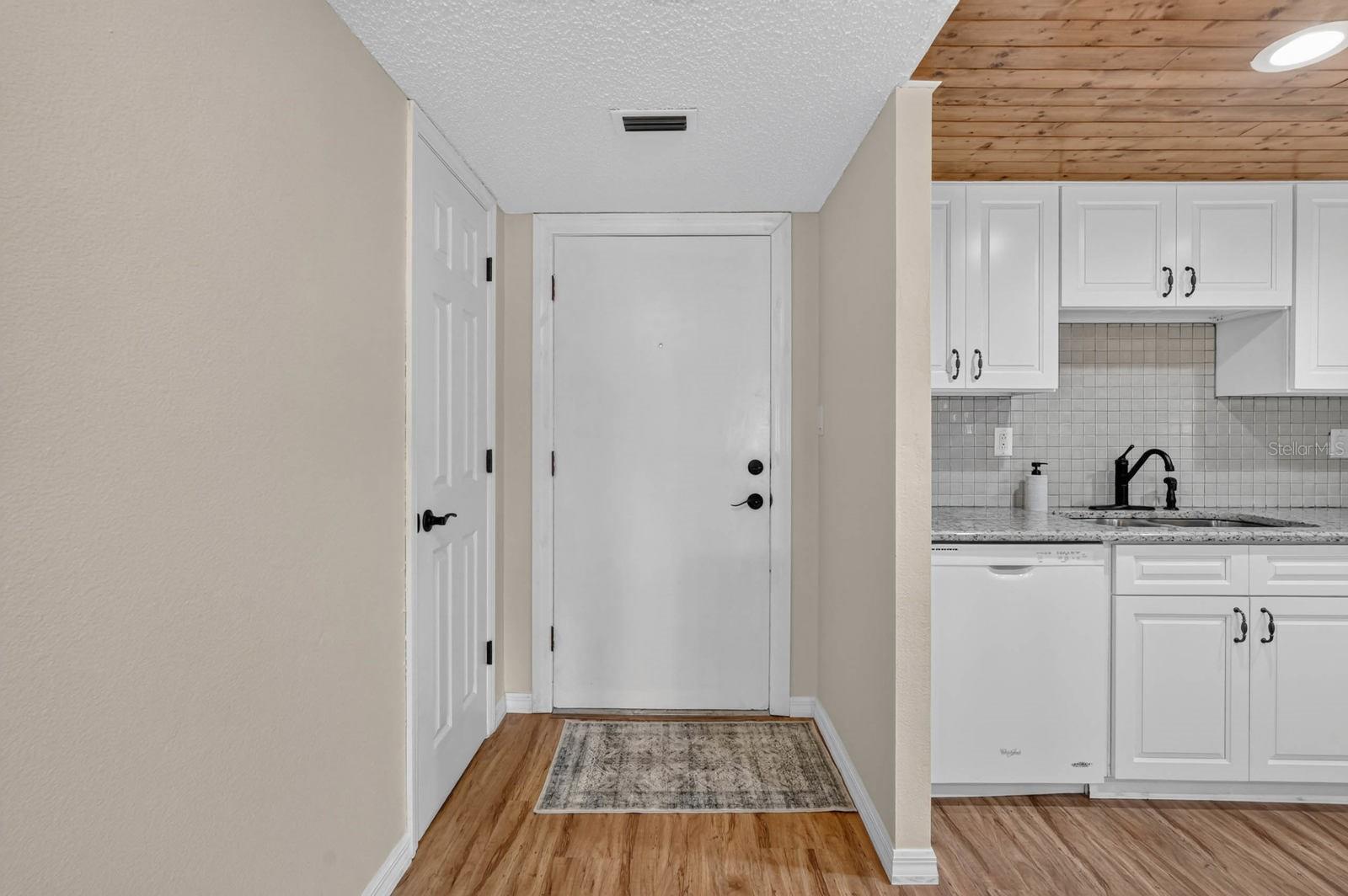 BEACON POINT CONDO - Residential