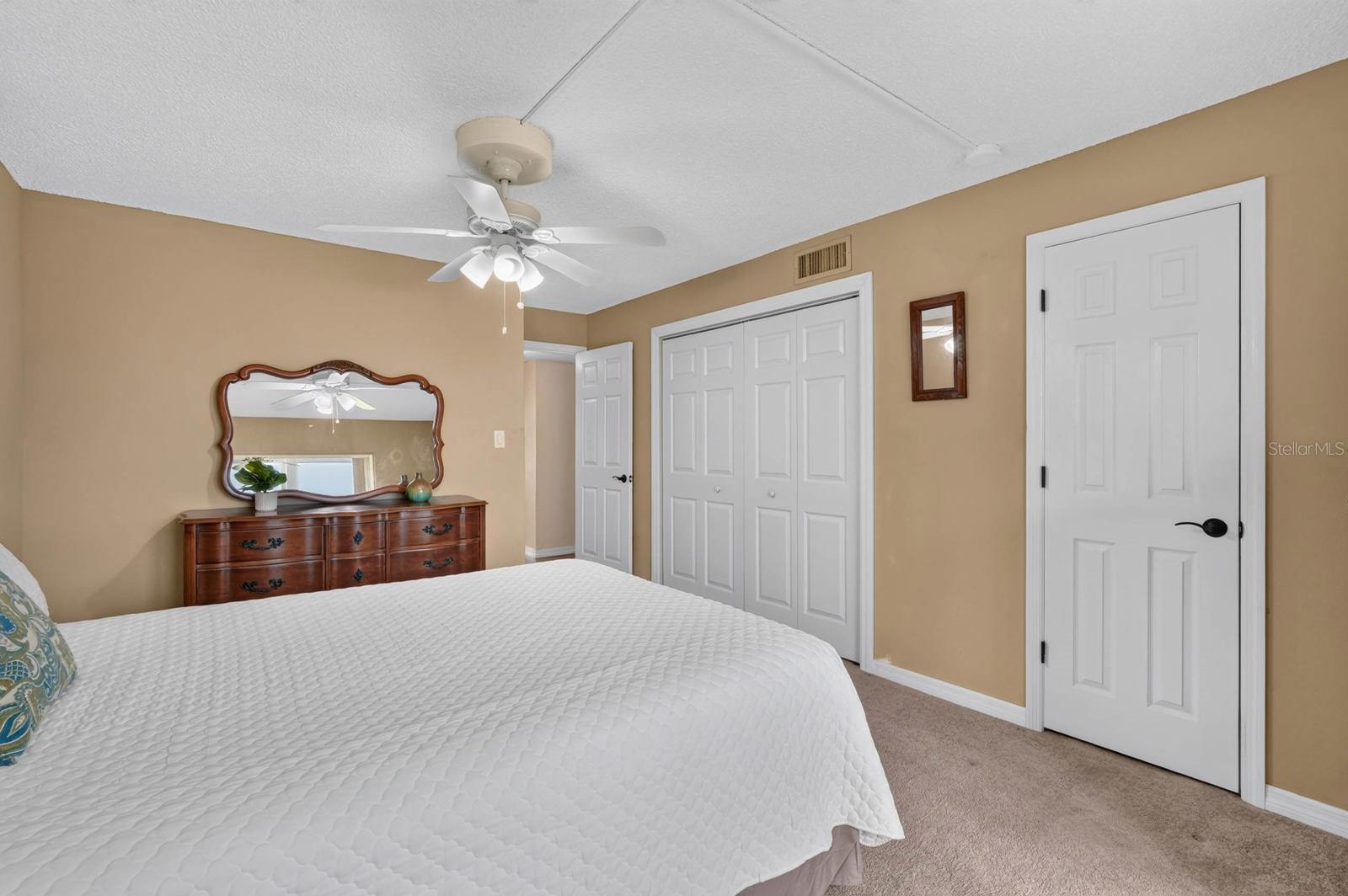 BEACON POINT CONDO - Residential