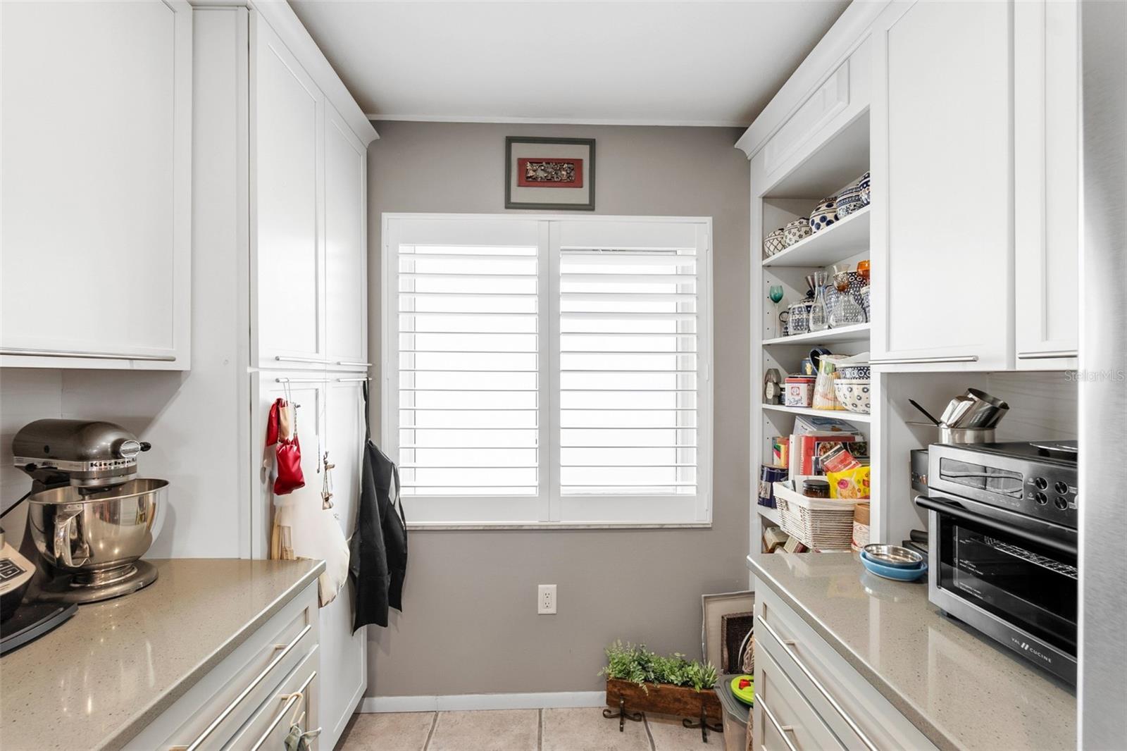 RIVER OAKS SEC B - Residential