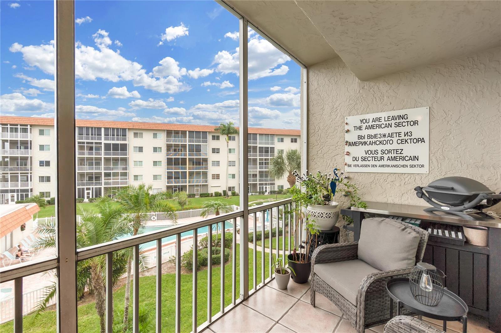 RIVER OAKS SEC B - Residential