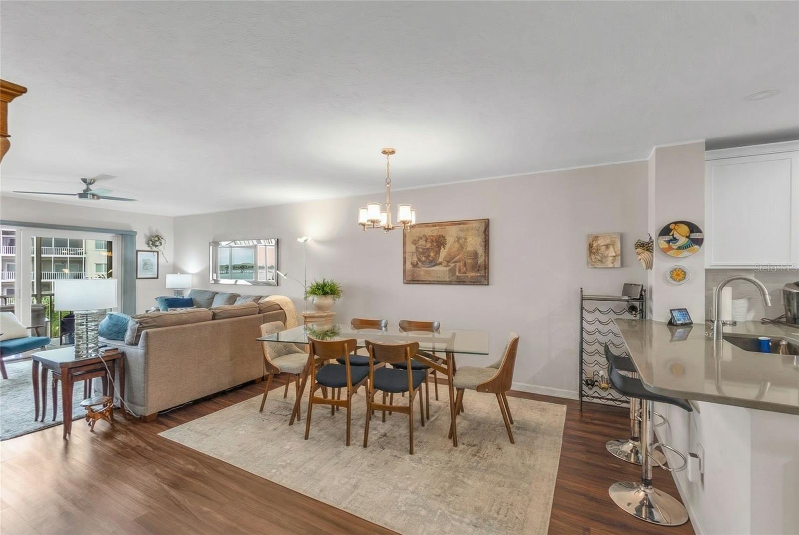 RIVER OAKS SEC B - Residential