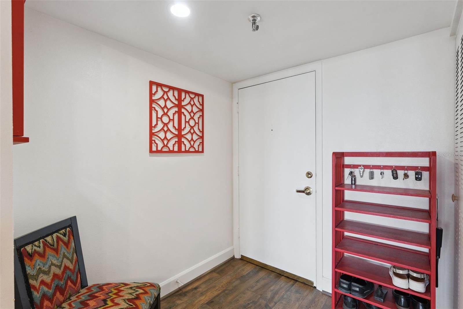 PARK LAKE TOWERS - Residential