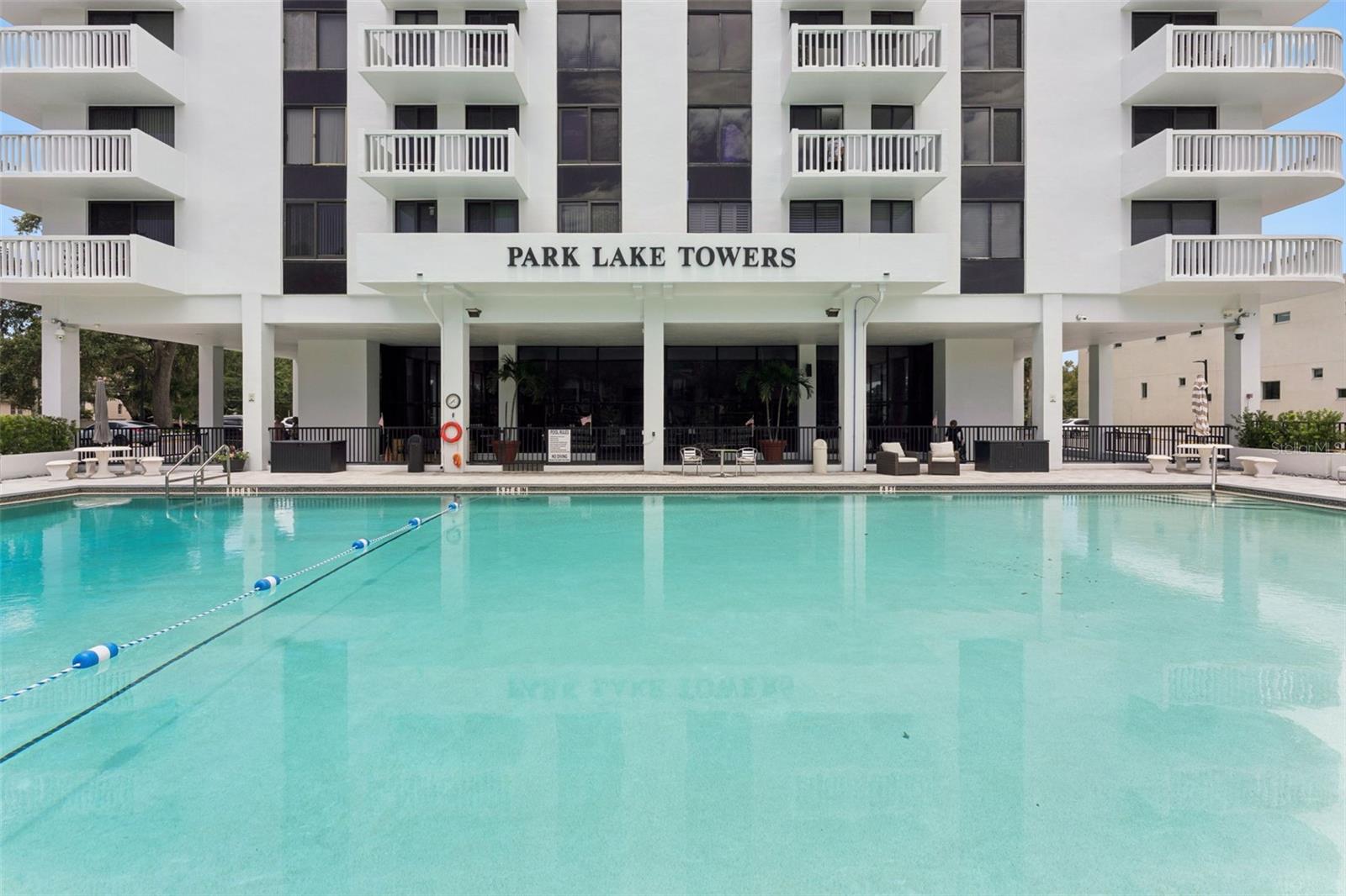 PARK LAKE TOWERS - Residential