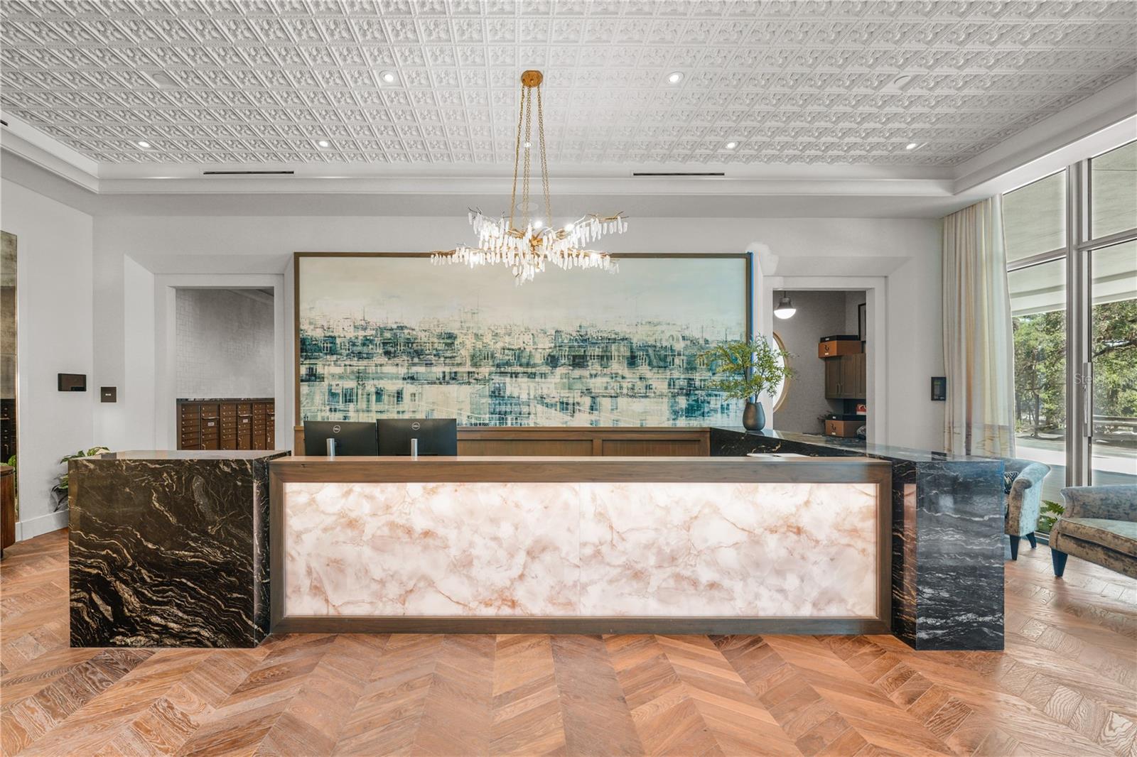 ALTURA BAYSHORE - Residential