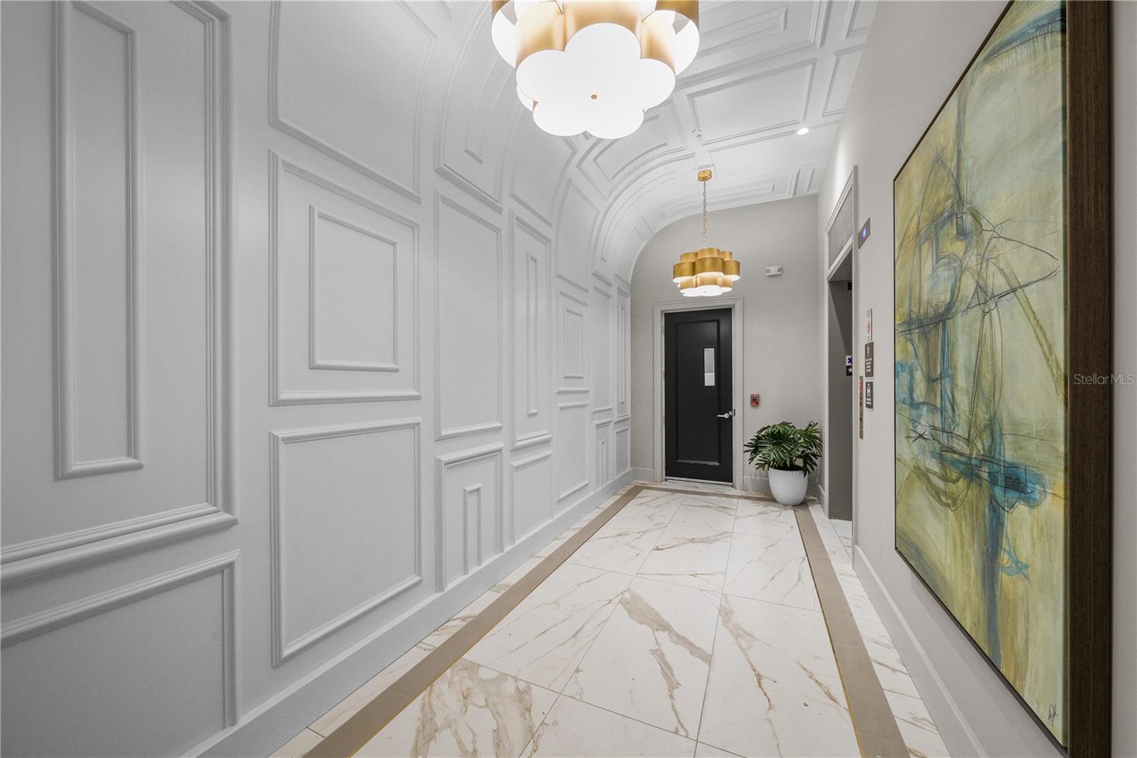 ALTURA BAYSHORE - Residential