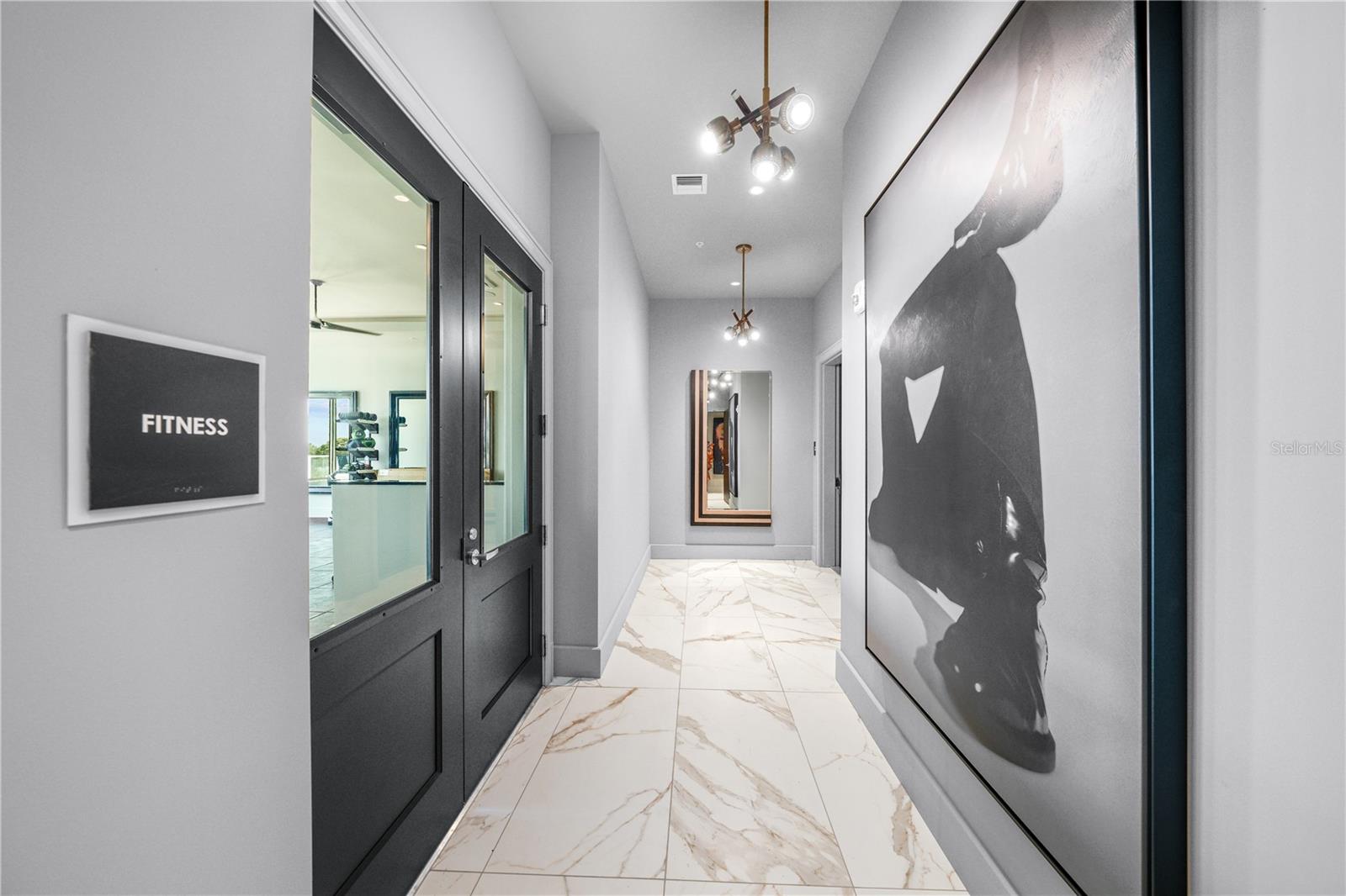 ALTURA BAYSHORE - Residential