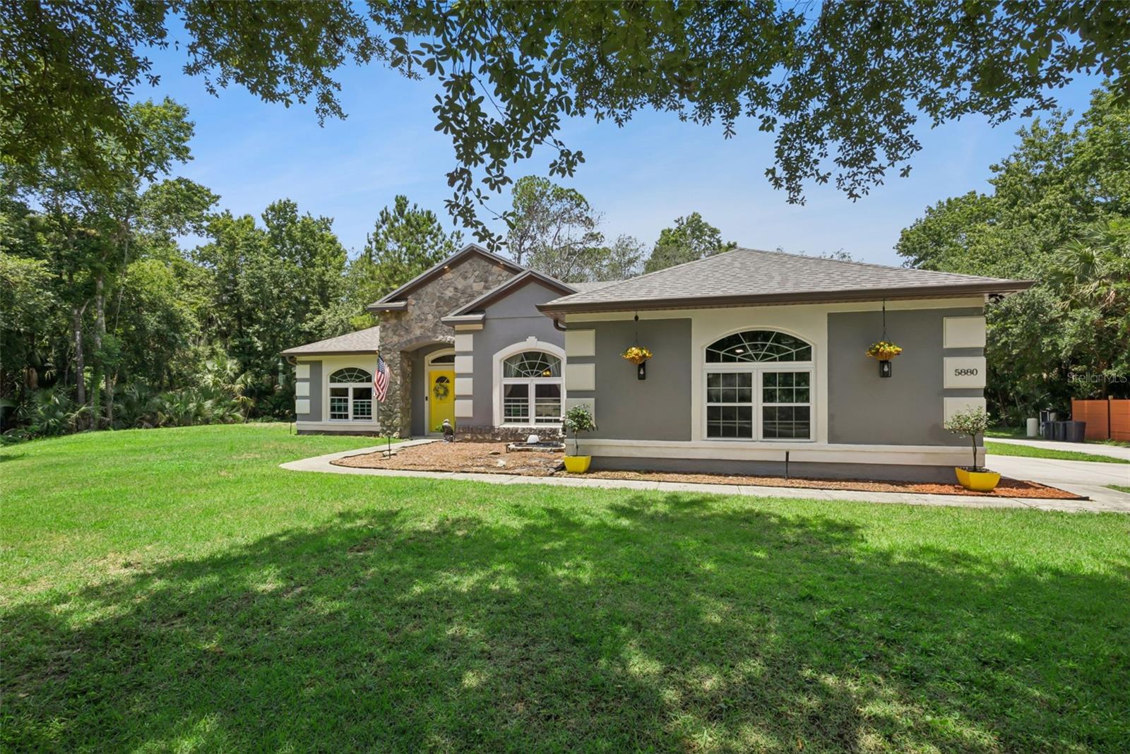 EUREKA HAMMOCK - Residential