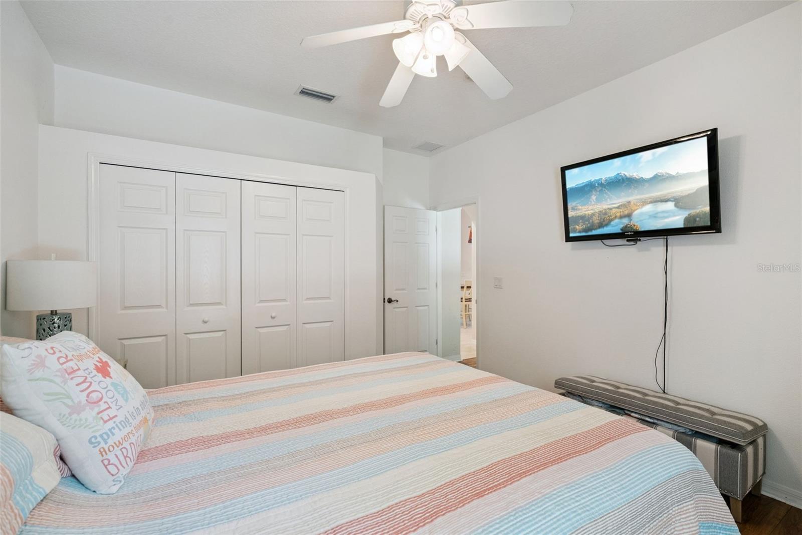 EUREKA HAMMOCK - Residential