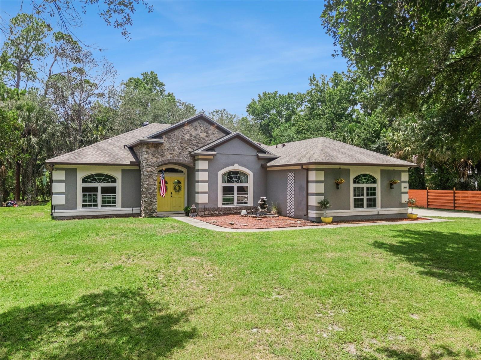 EUREKA HAMMOCK - Residential