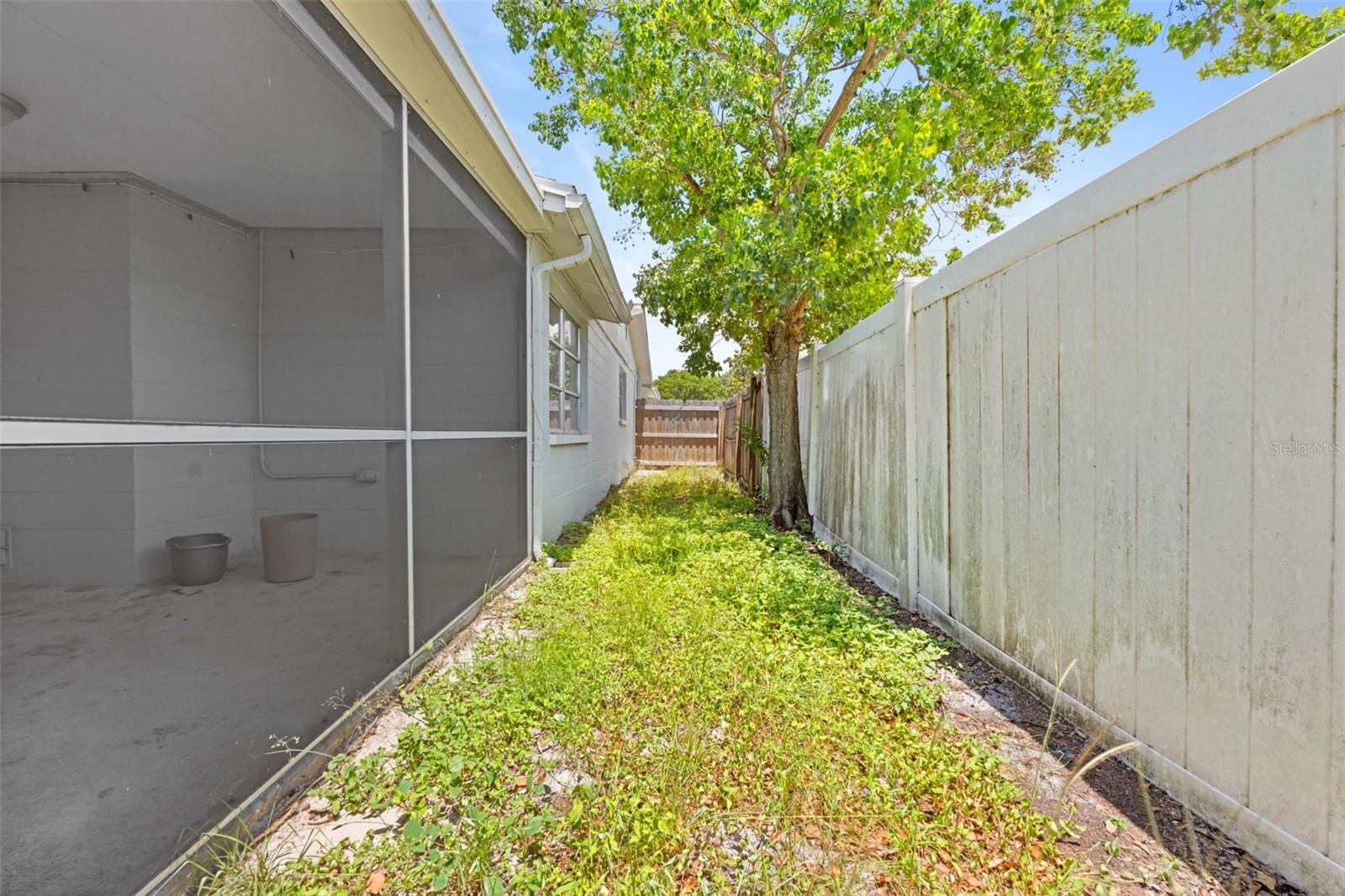 REGENCY PARK - Residential