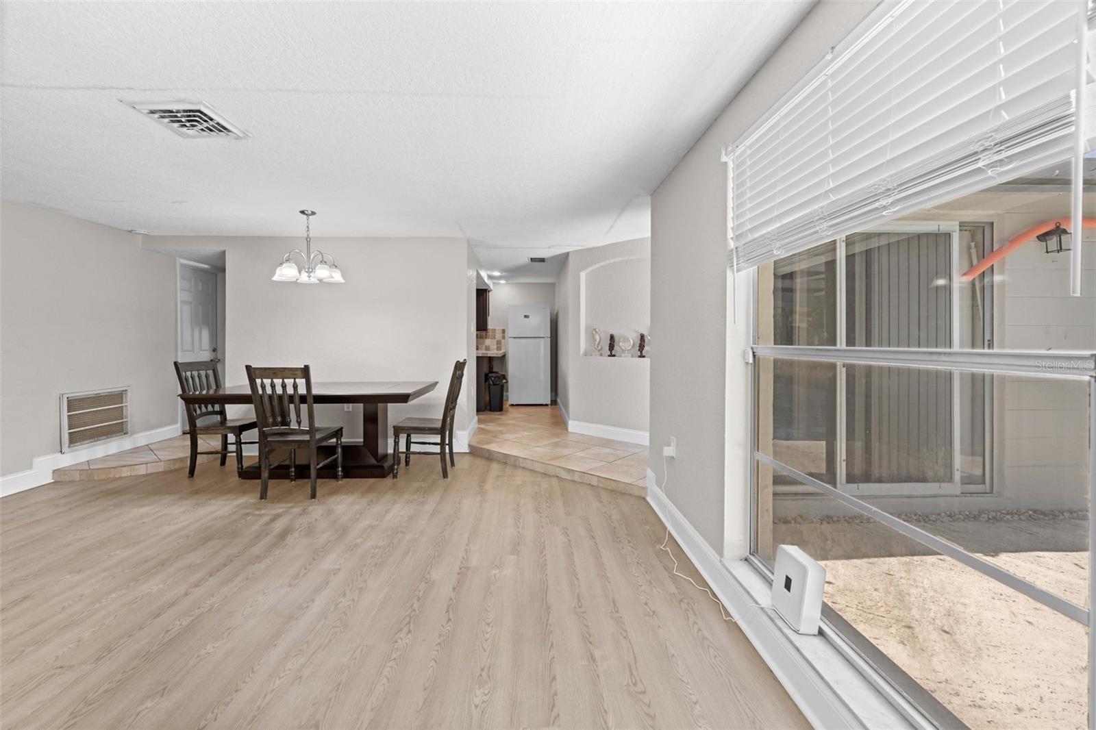 REGENCY PARK - Residential