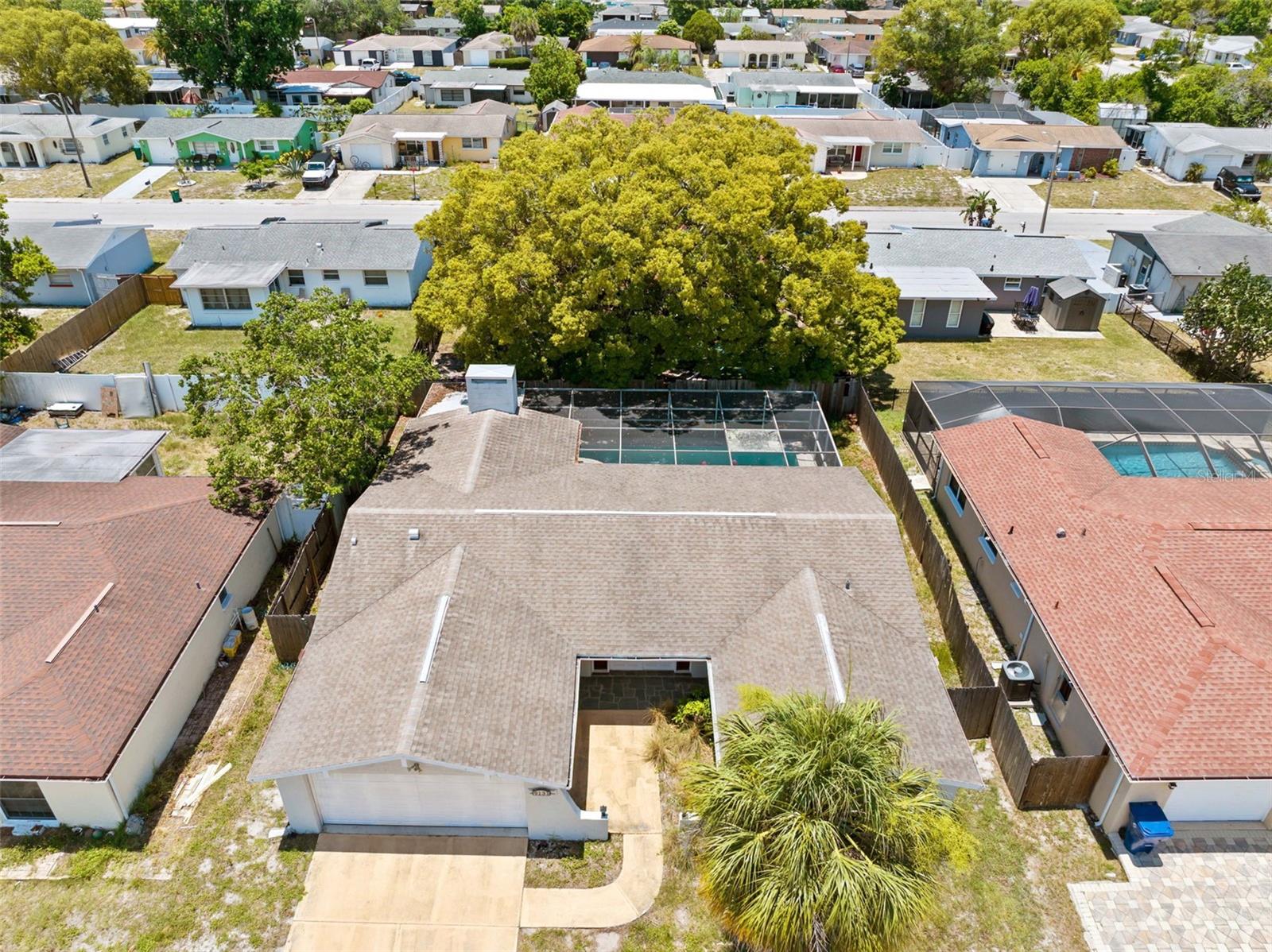 REGENCY PARK - Residential