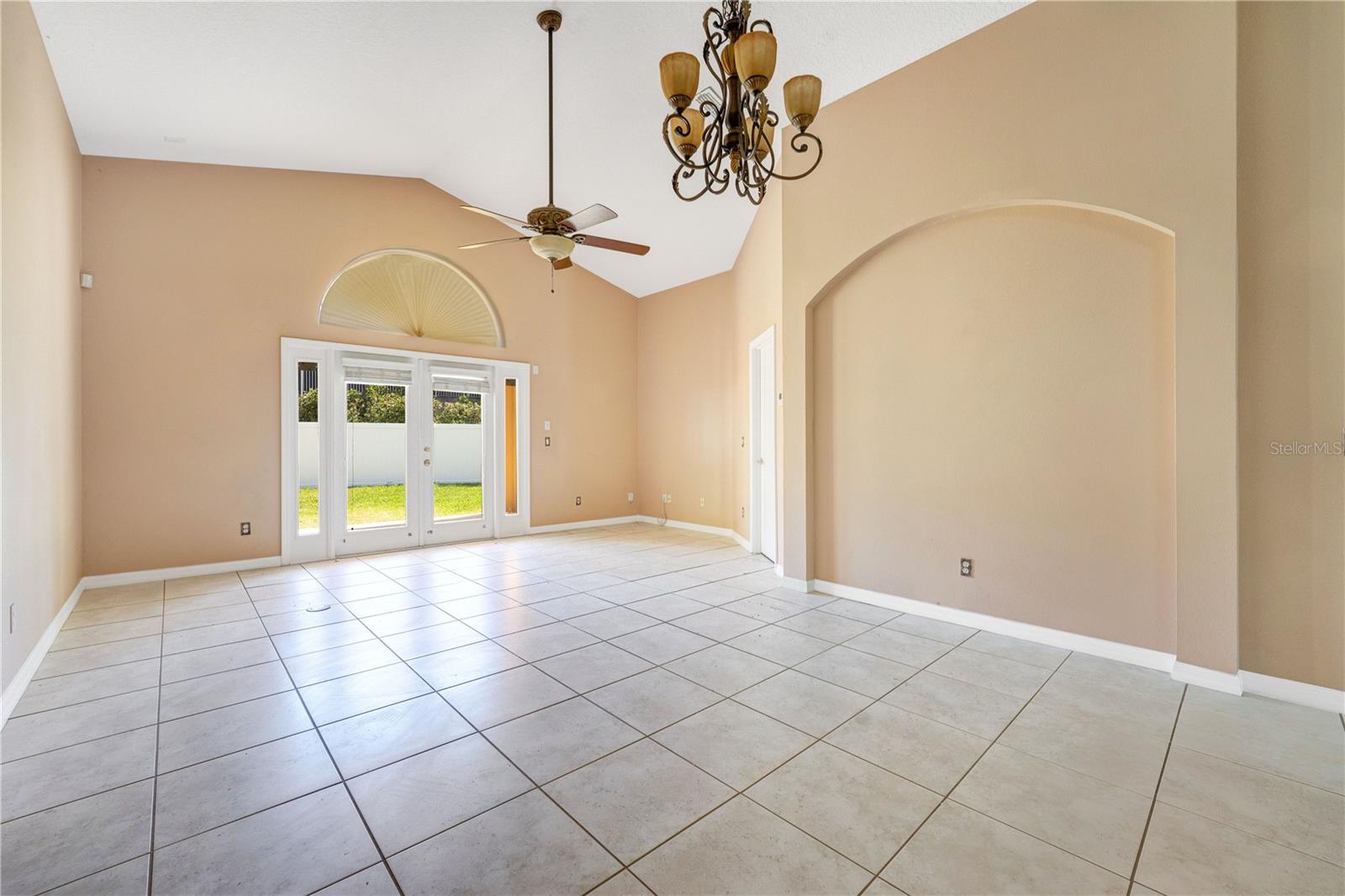 LA VINA 49 135 - Residential