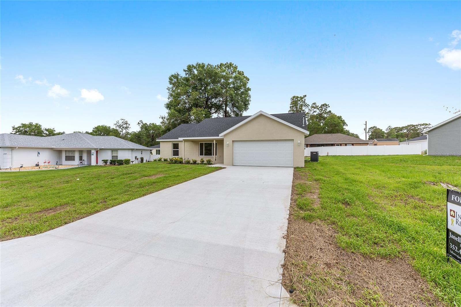 RAINBOW LAKES ESTATE - Residential