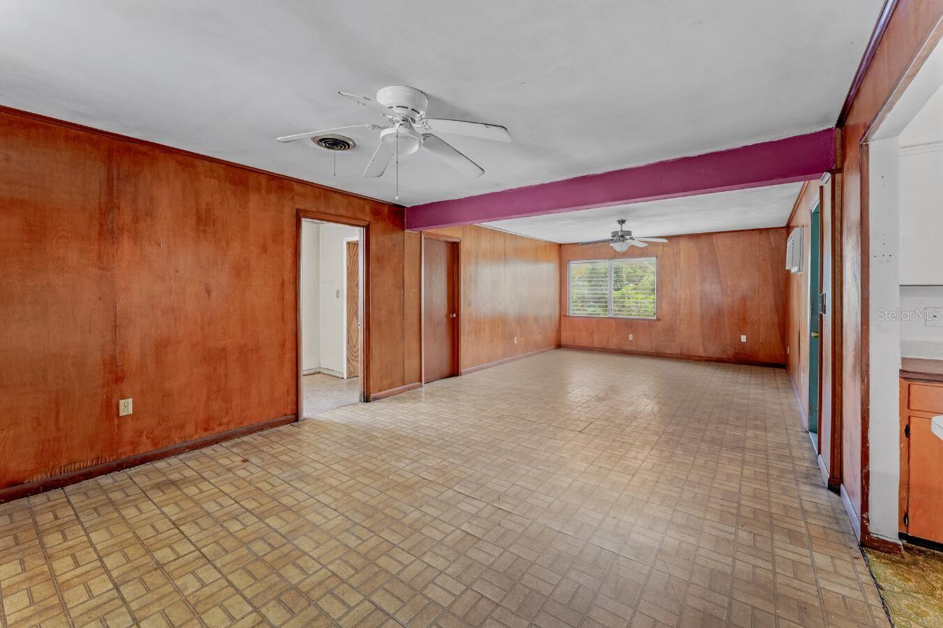 BEL AIR MANOR - Residential