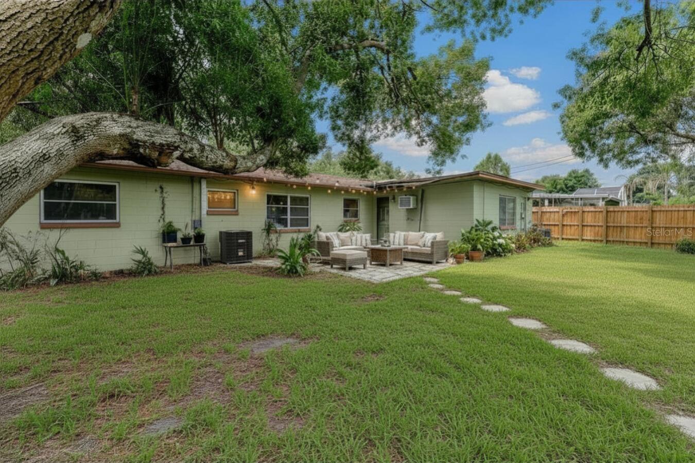 BEL AIR MANOR - Residential