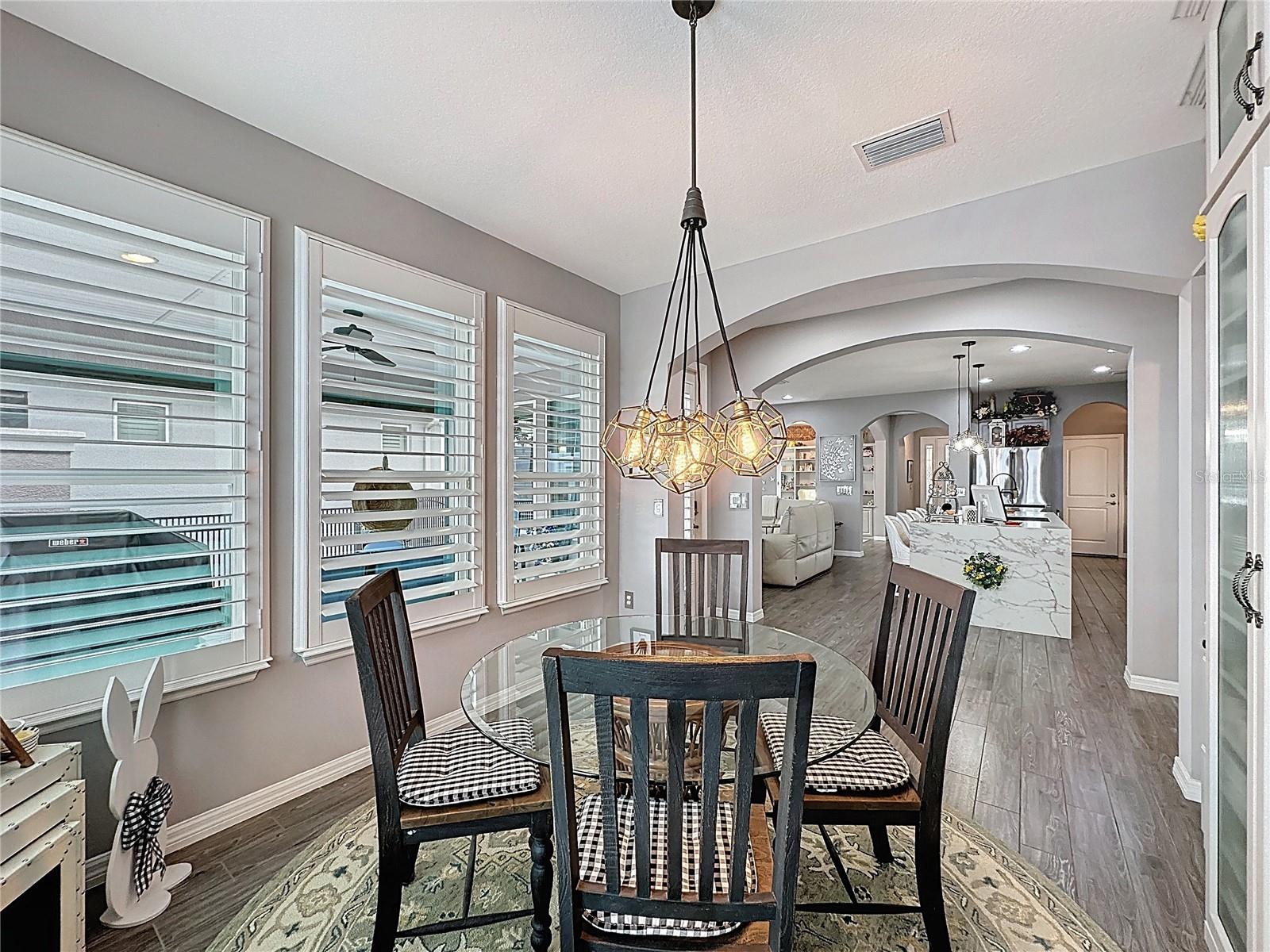 CASCADES OF GROVELAND (TRILOGY) - Residential