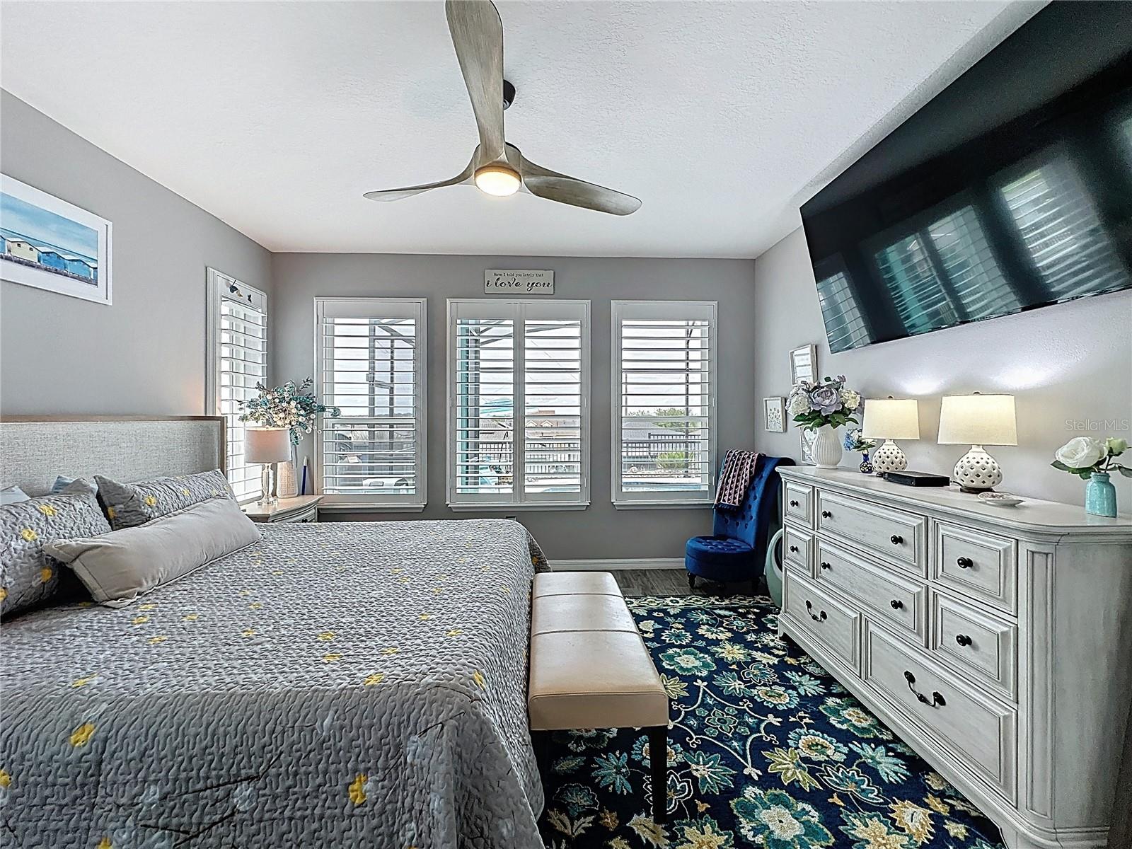 CASCADES OF GROVELAND (TRILOGY) - Residential