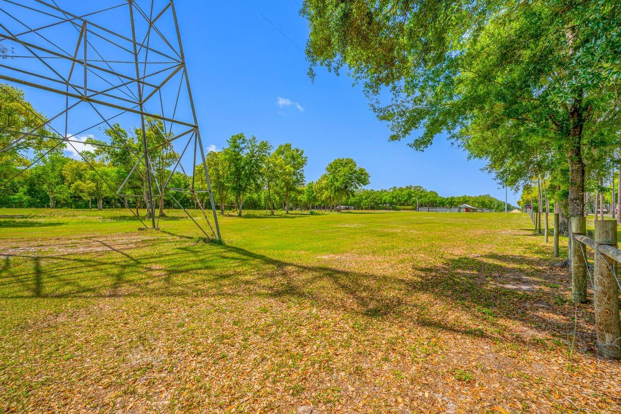 GUILLEN ESTATES LOT 5 REPLAT - Land