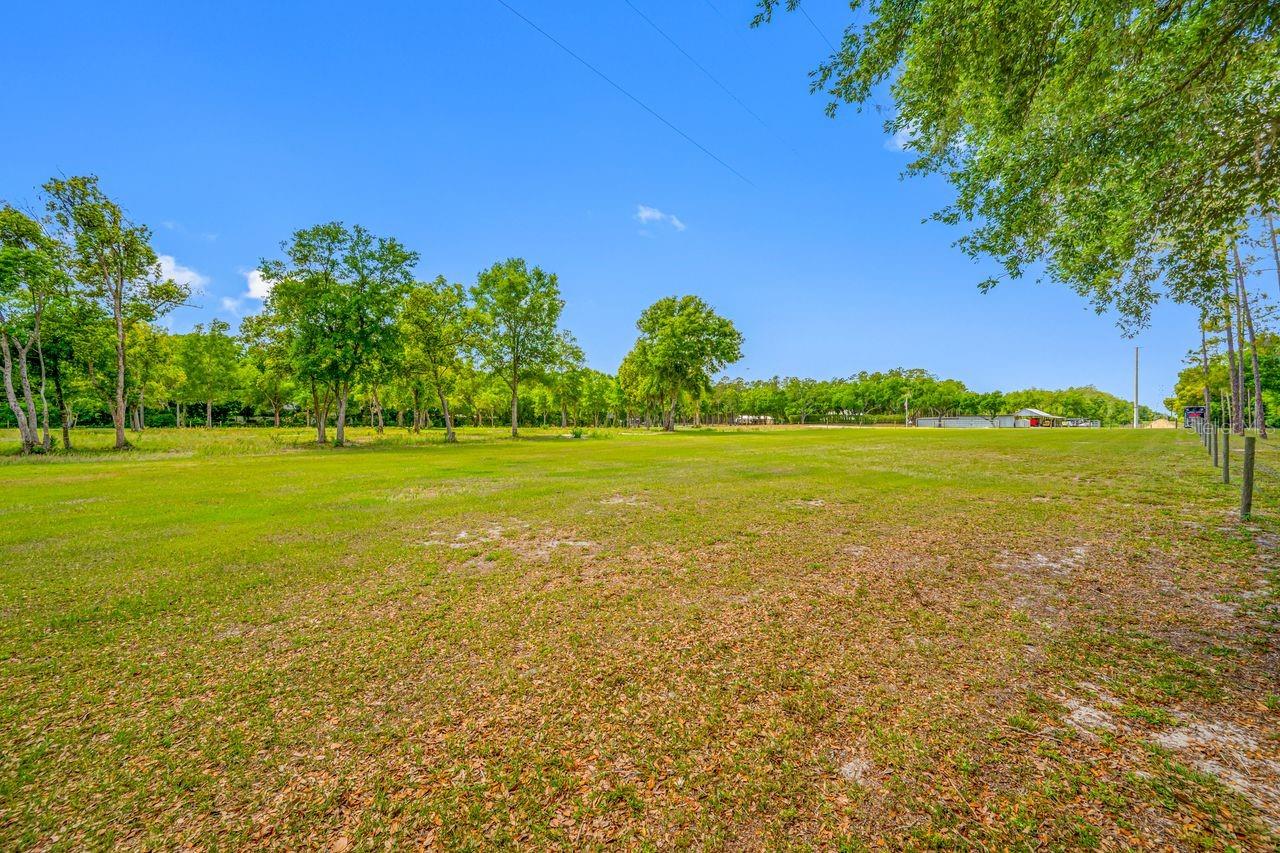 GUILLEN ESTATES LOT 5 REPLAT - Land
