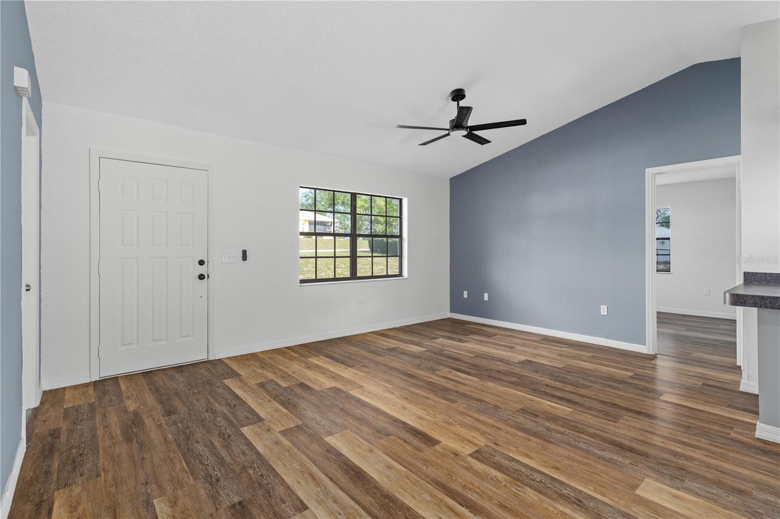 SPRING HILL - Residential