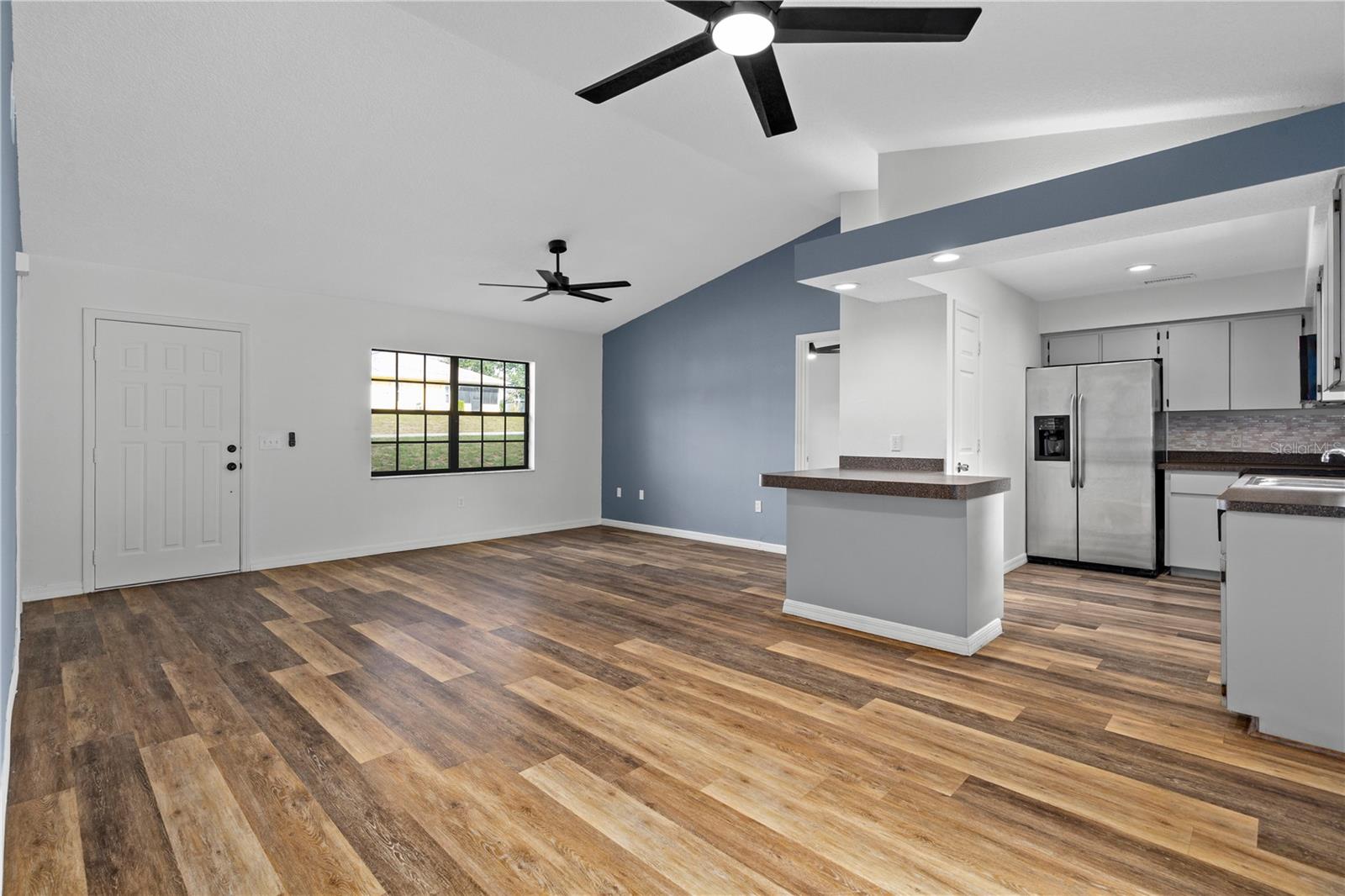SPRING HILL - Residential