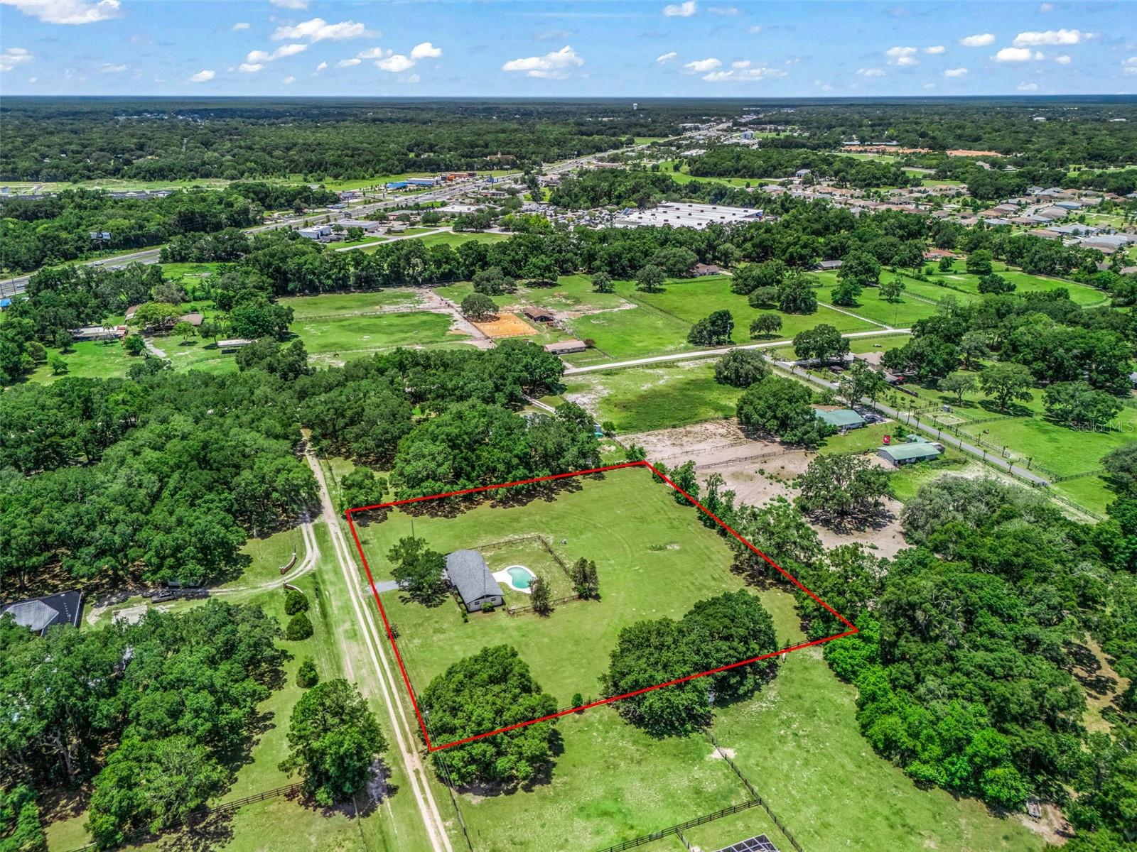 GREEN TURF ACRES 11 - Residential