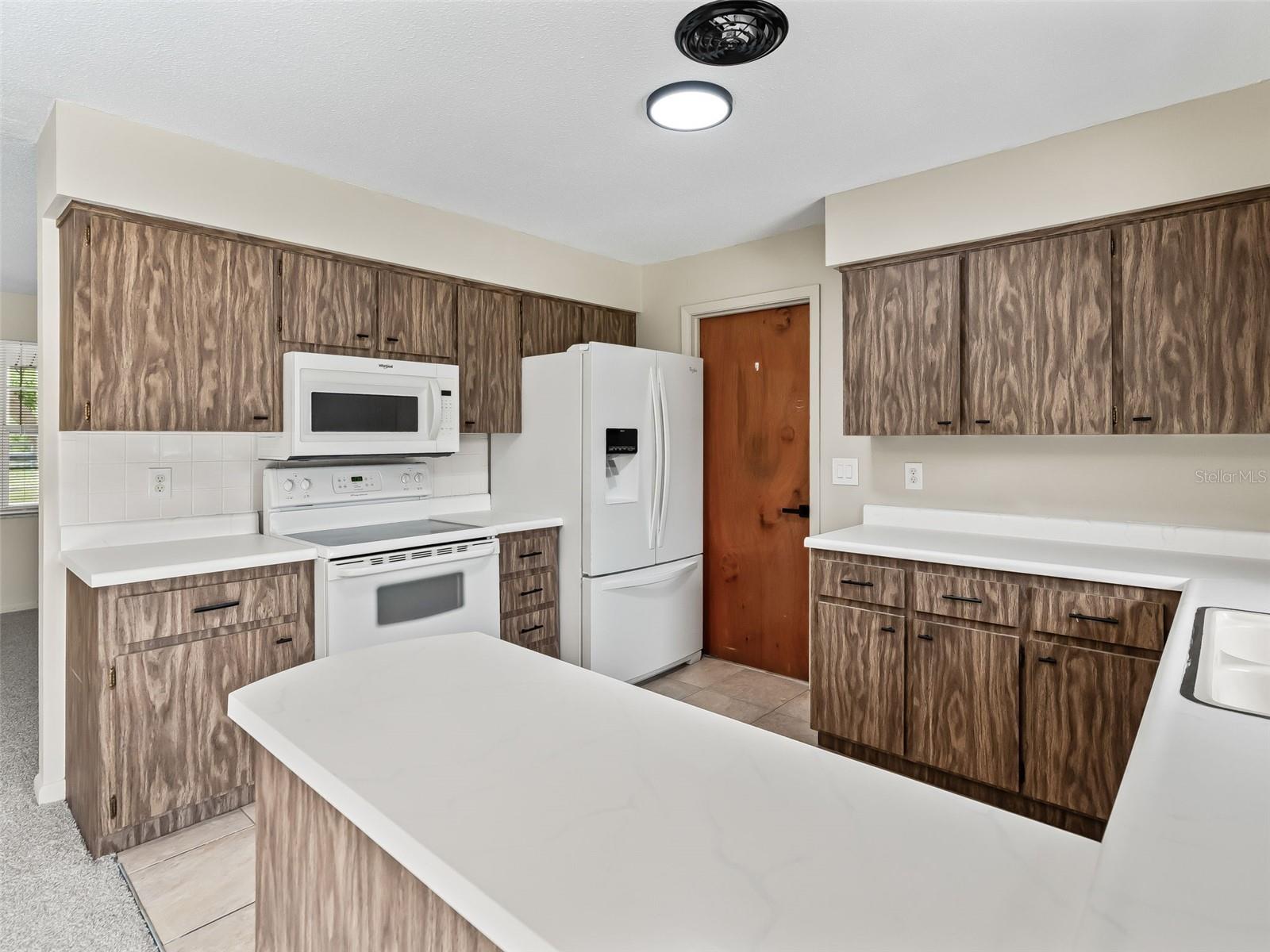 GREEN TURF ACRES 11 - Residential