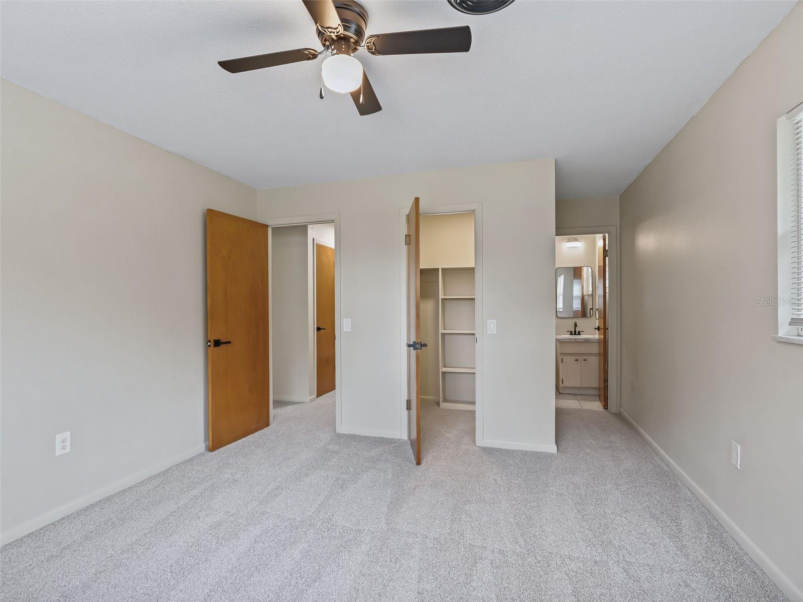 GREEN TURF ACRES 11 - Residential