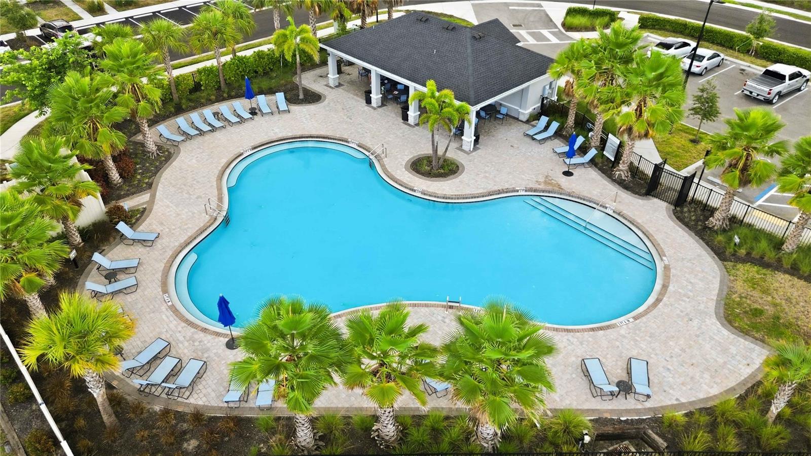 ARTISAN LAKES EDGESTONE NORTH PH I & II - Residential Lease