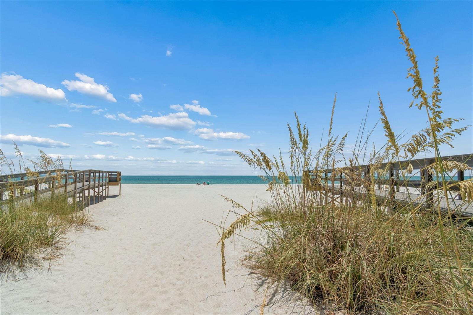WESTWIND CONDO APTS - Residential